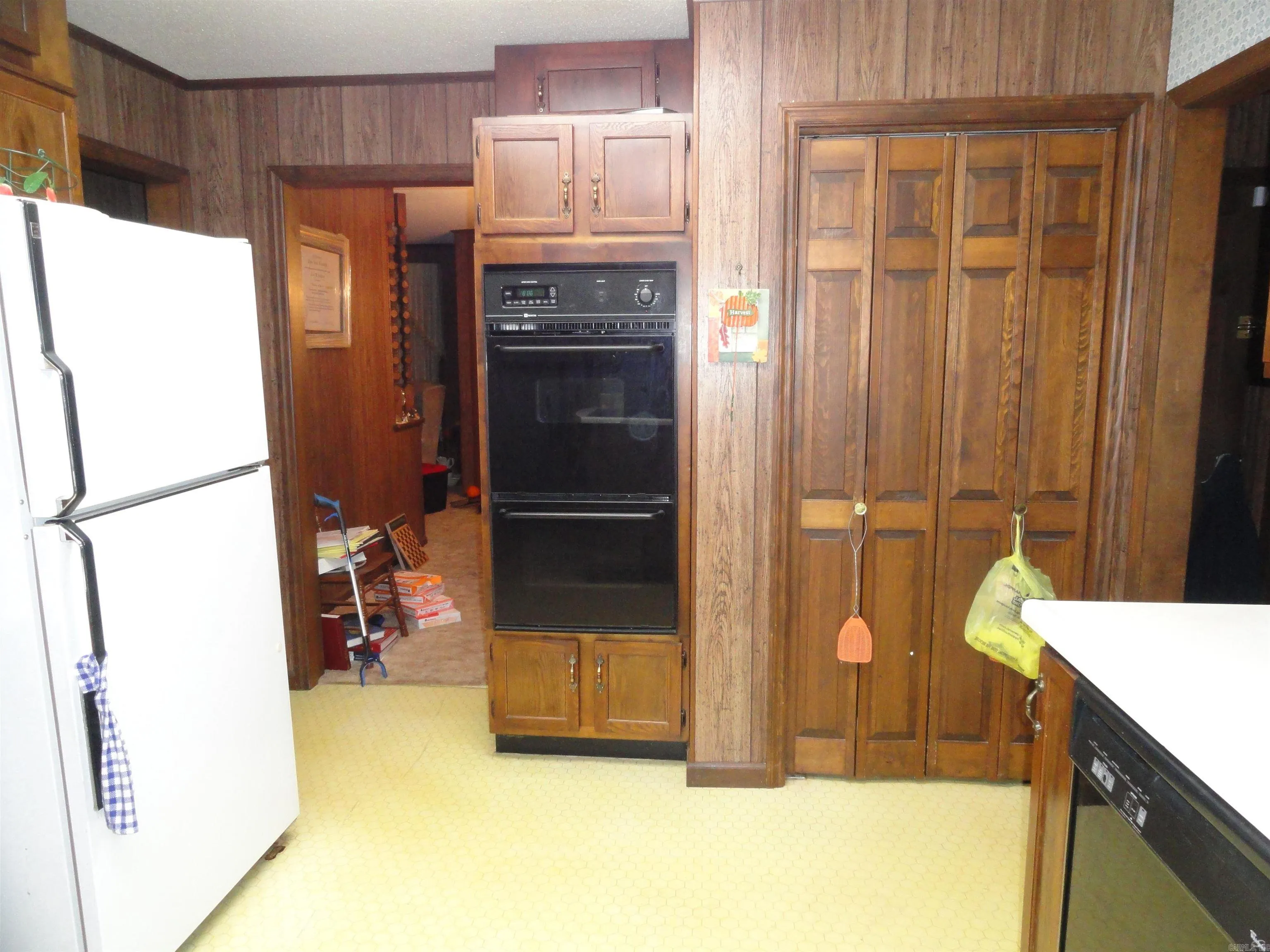 Property at 202  Westwood - Image 20