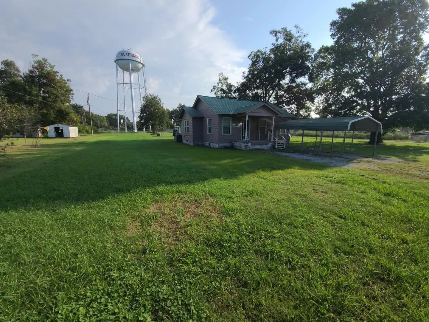 Property at 105  Hazel - Image 15