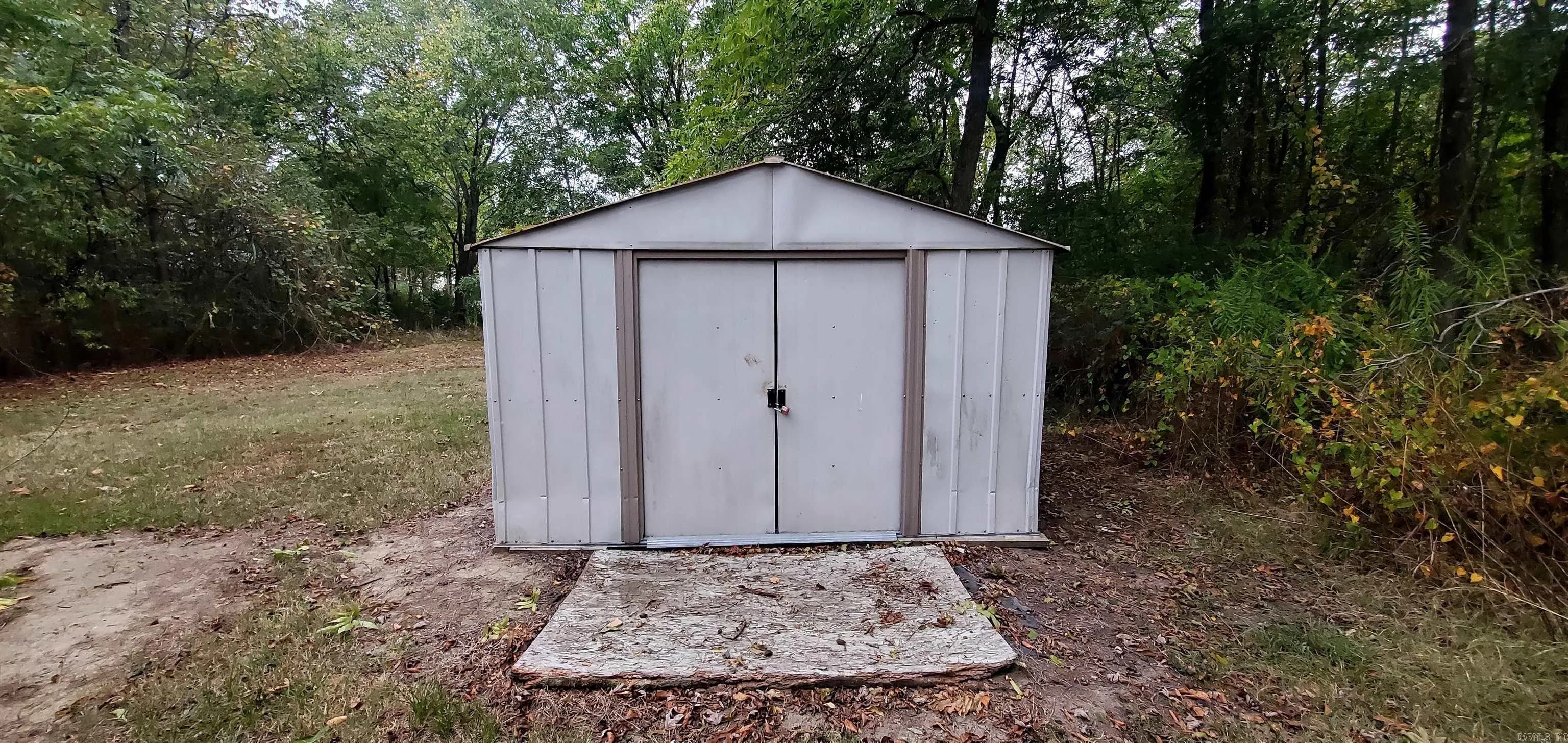Property at 403  First street - Image 20