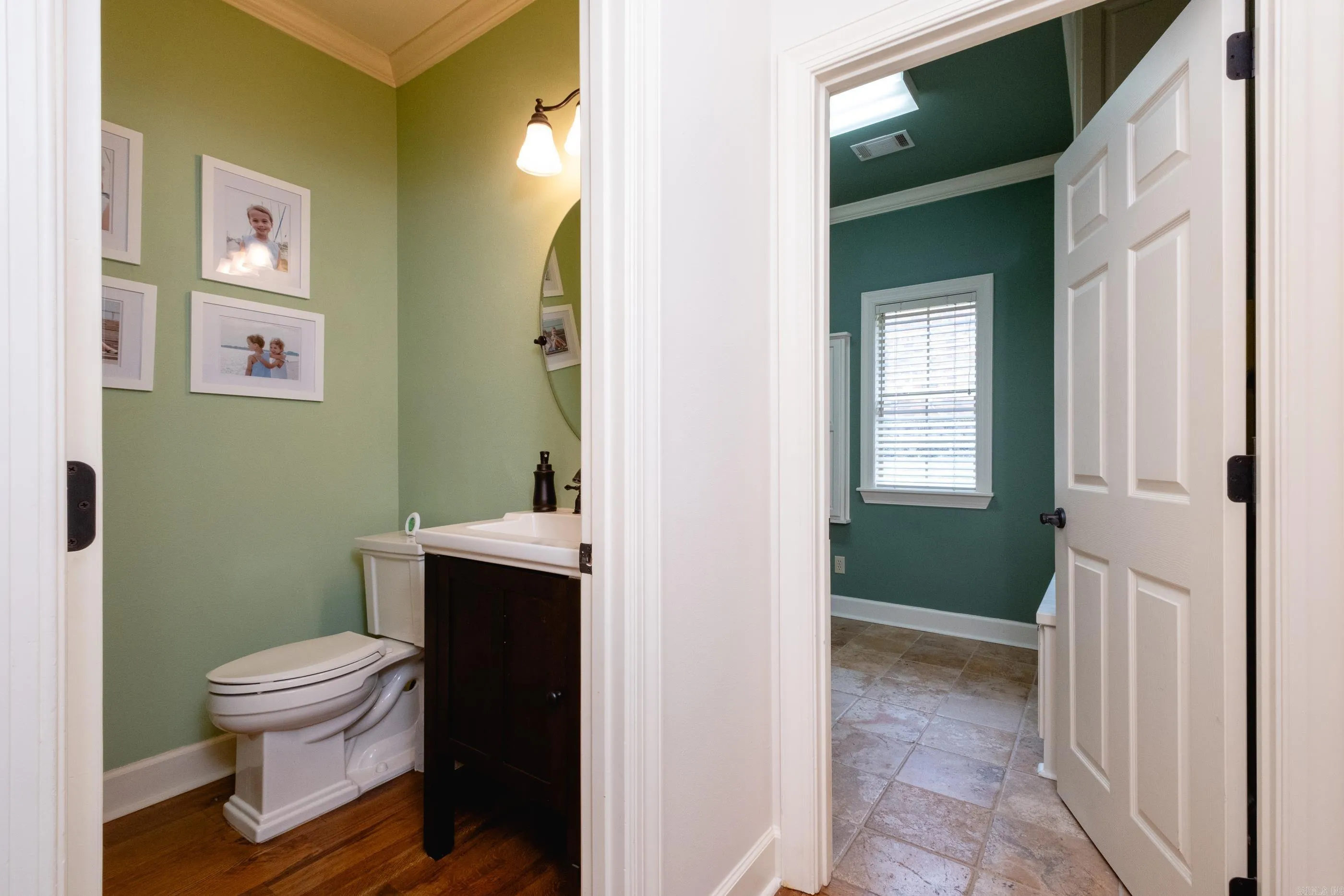 Property at 29  Calumet - Image 30