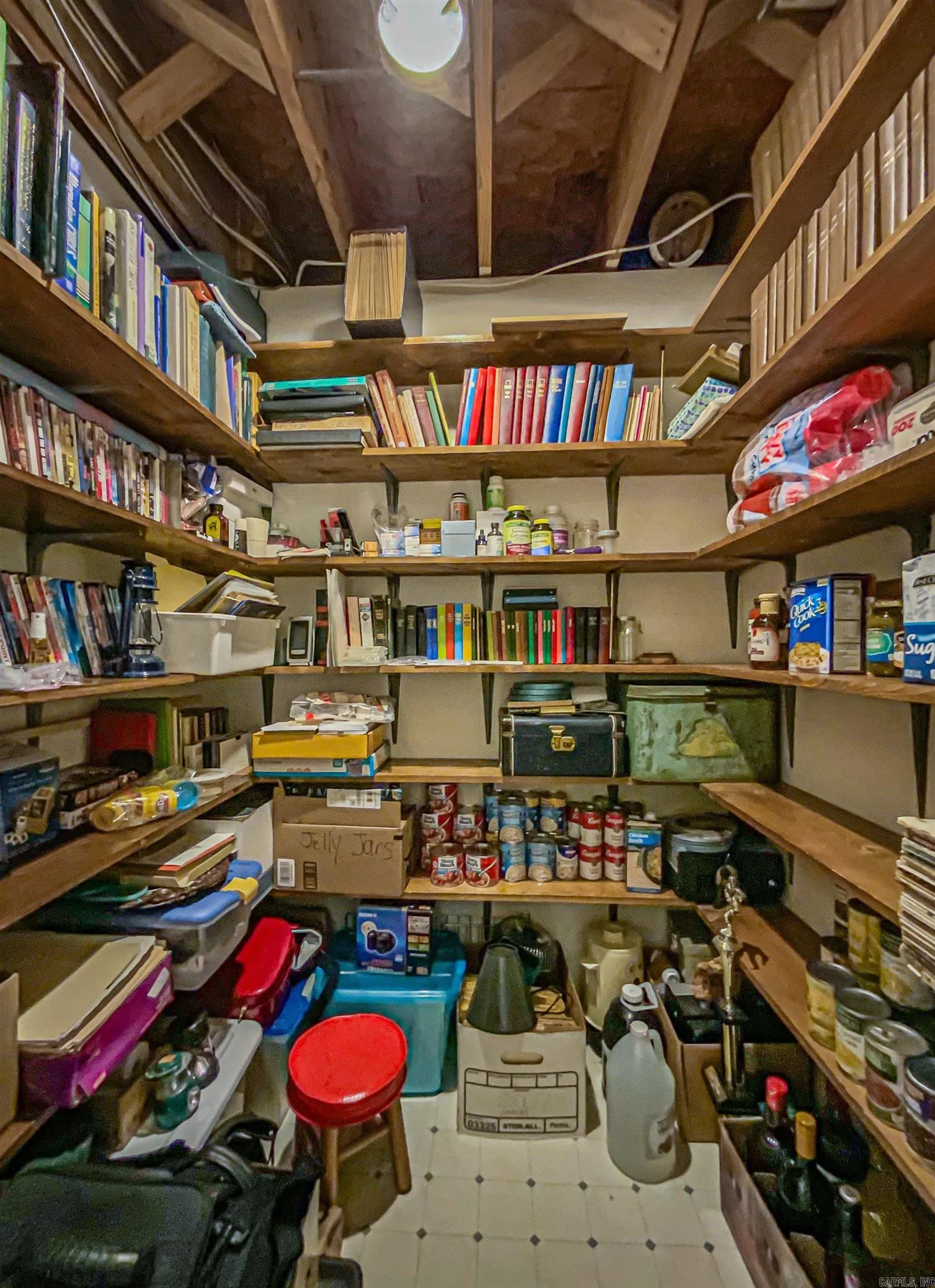 Property at 548  Plains - Image 38