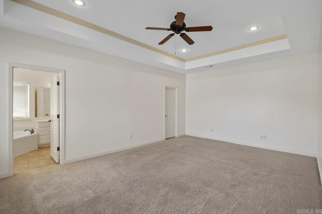Property at 215  Canyon - Image 18
