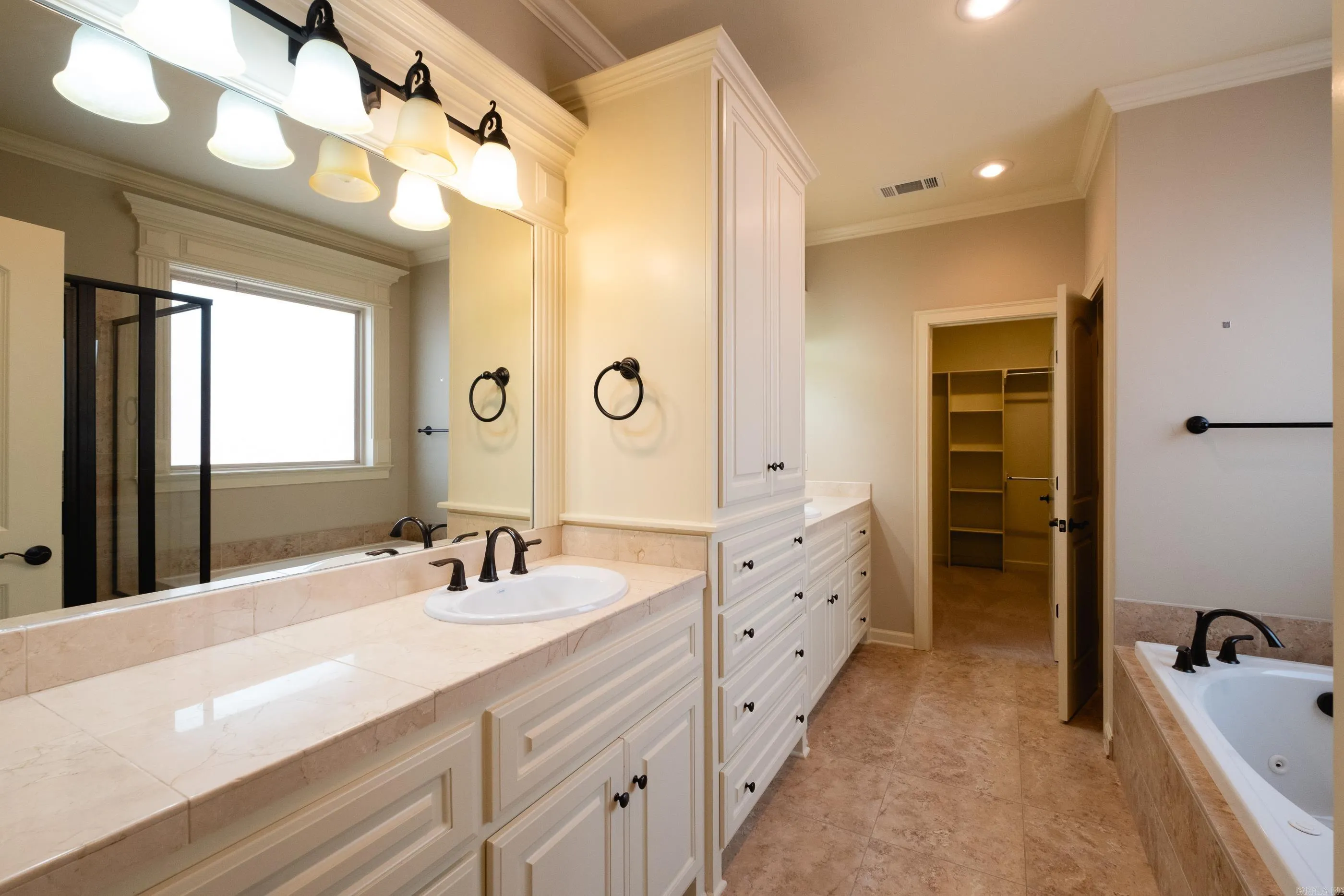 Property at 5  Talmont - Image 38