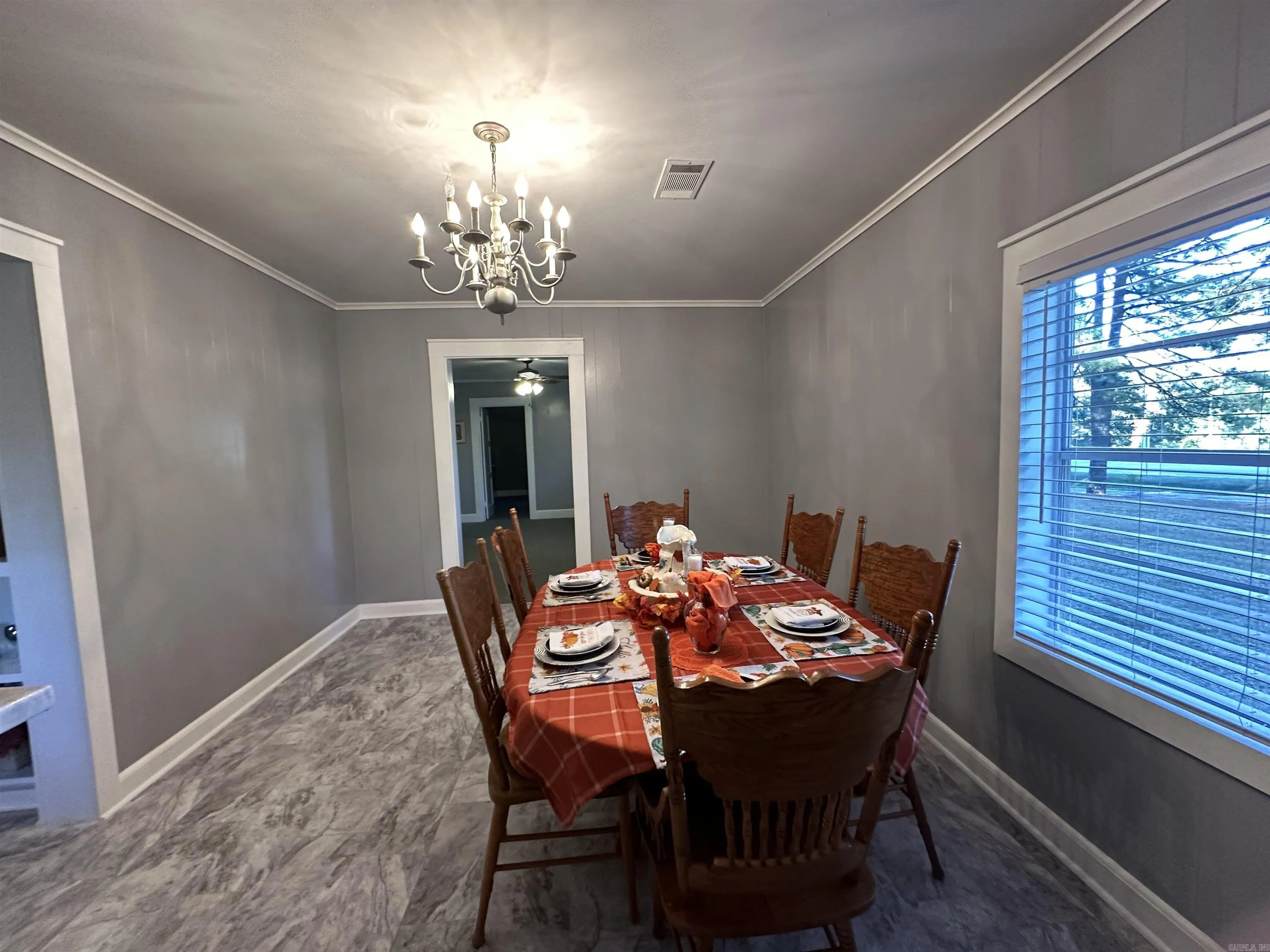 Property at 1500 S Jefferson - Image 7