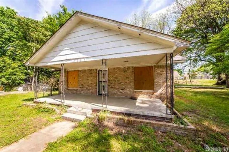 Property at 1207  7th - Image 8
