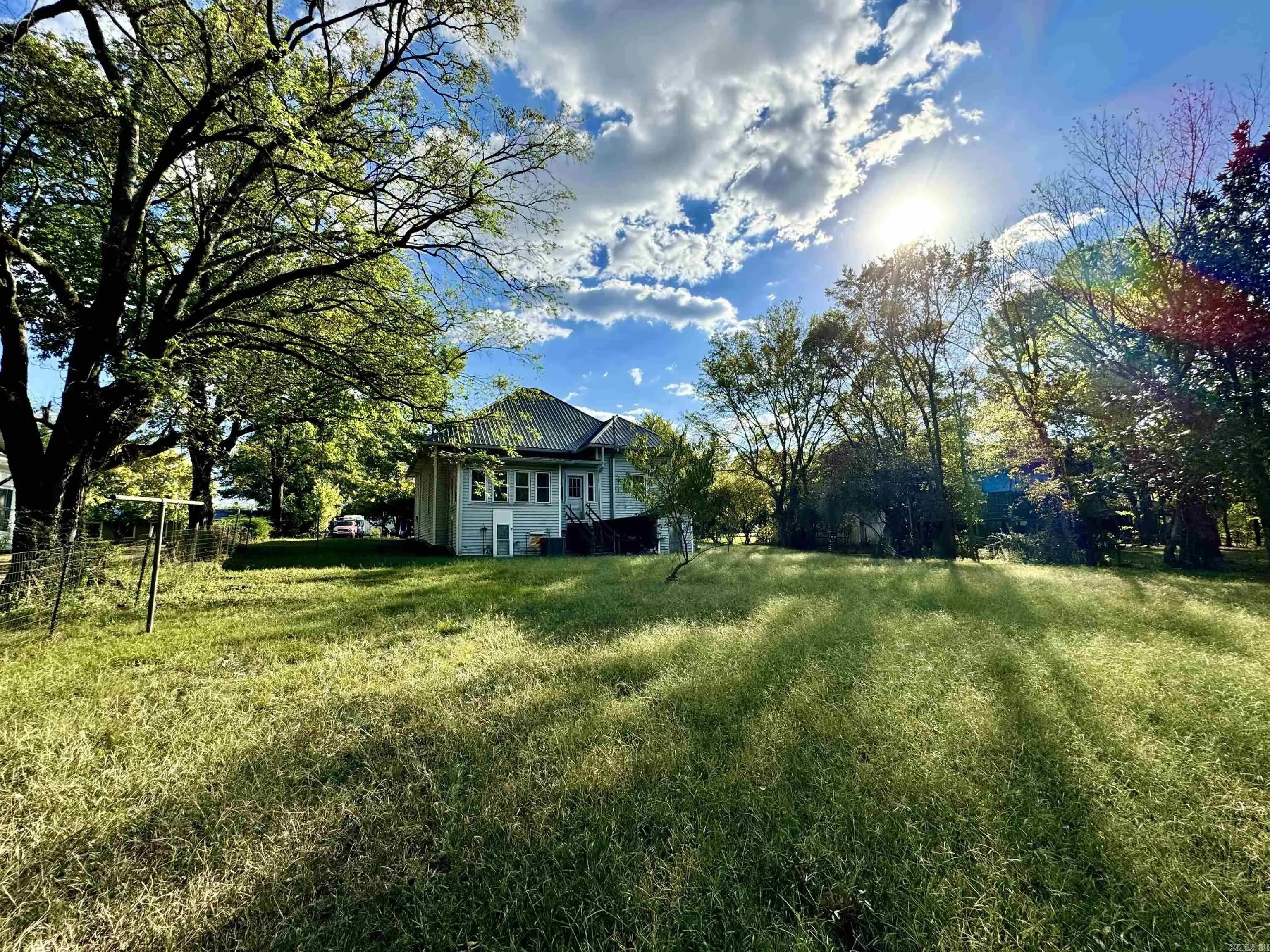 Property at 430  Gilmer - Image 21