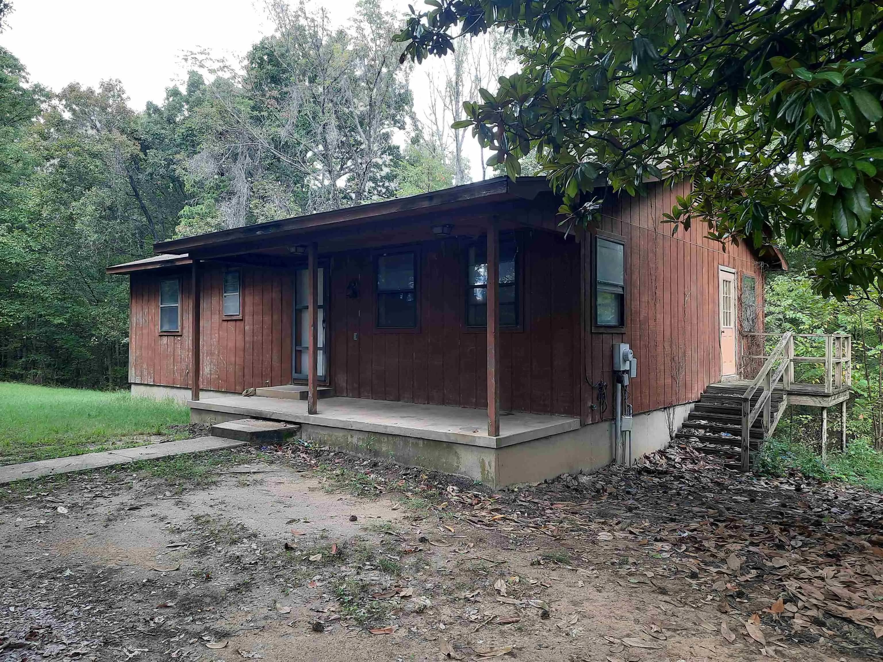 Property at 1782  Blue mountain - Image 2