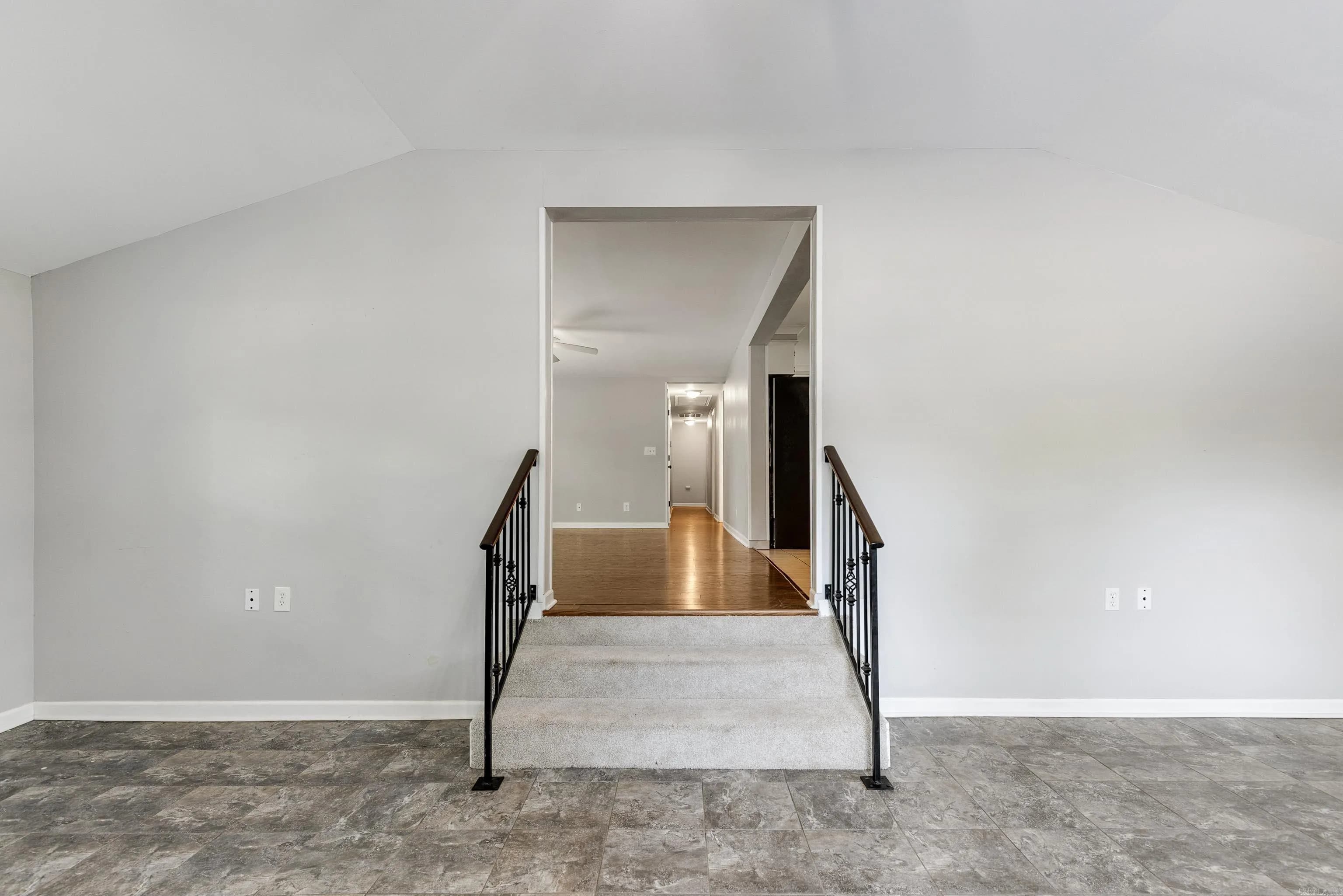 Property at 9309  Zuber - Image 28