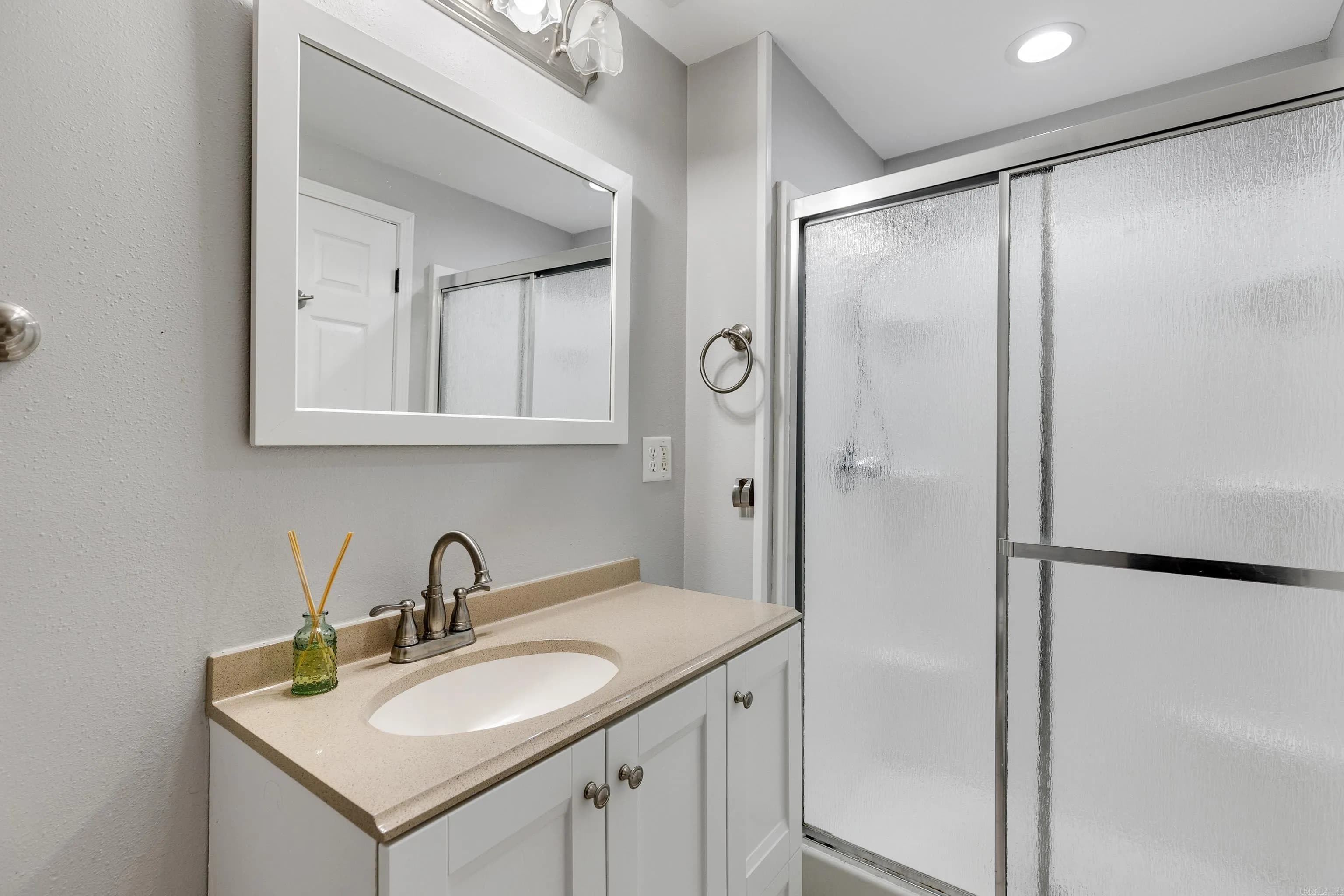 Property at 9309  Zuber - Image 69