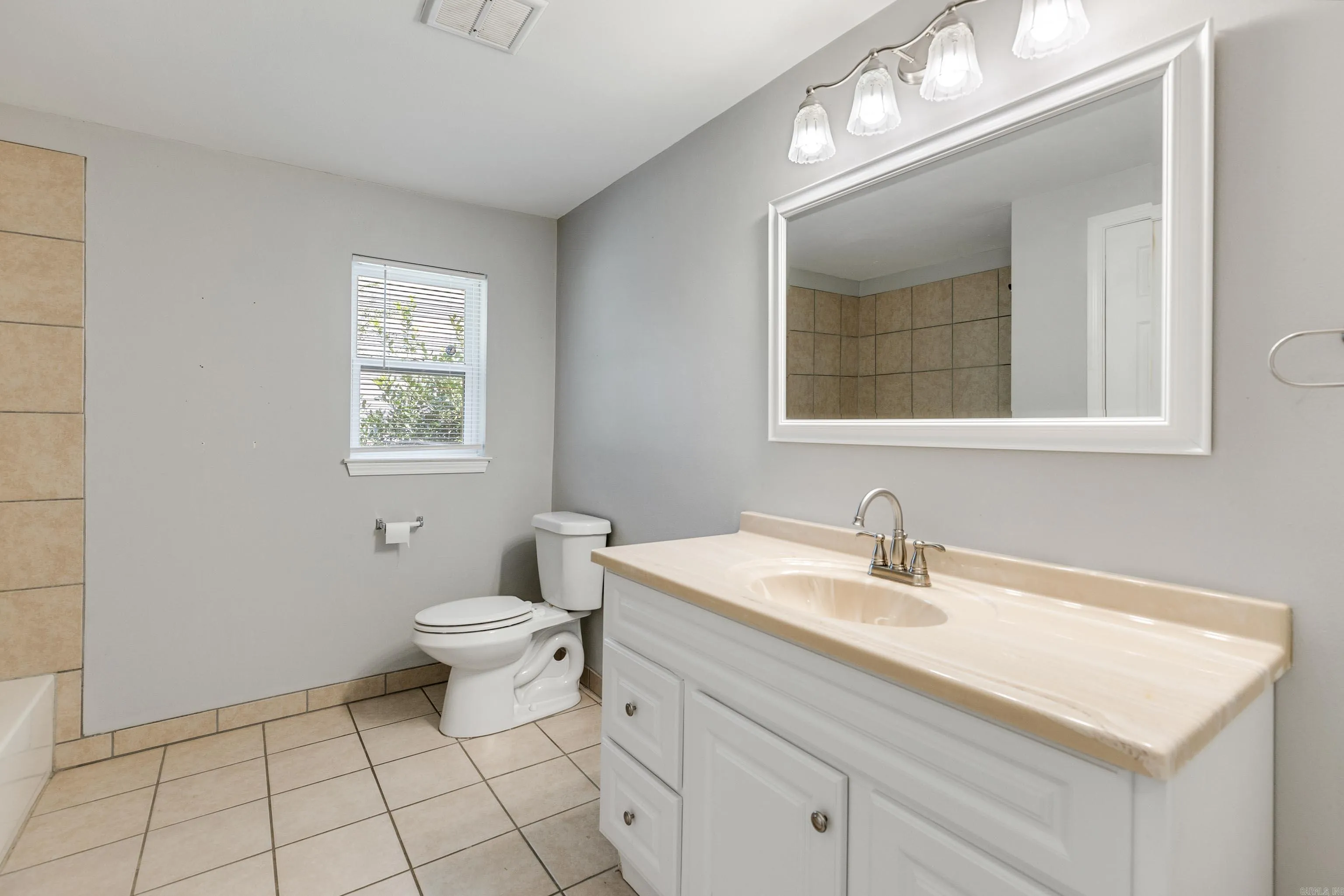 Property at 9309  Zuber - Image 46