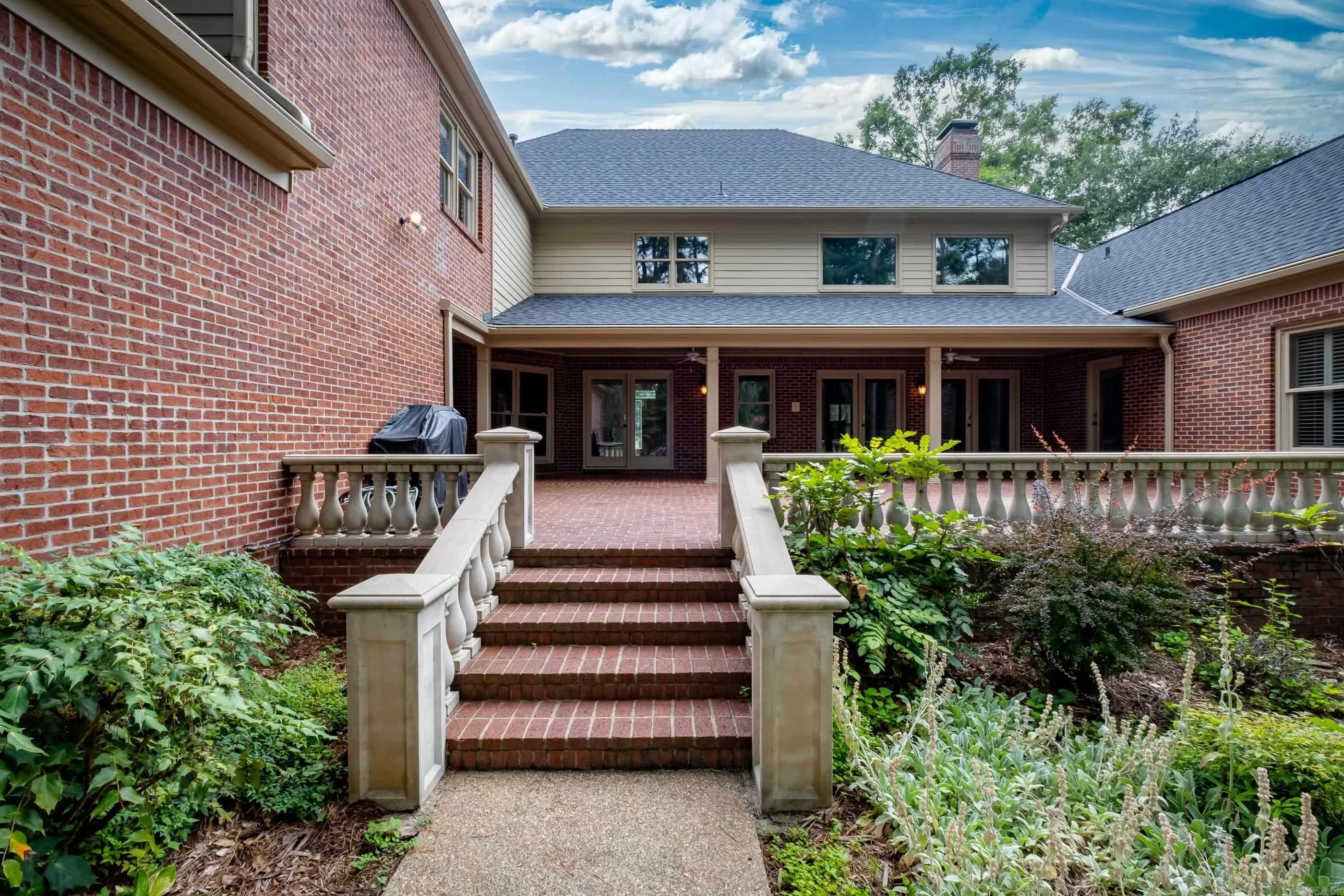 Property at 100  Hickory creek - Image 35