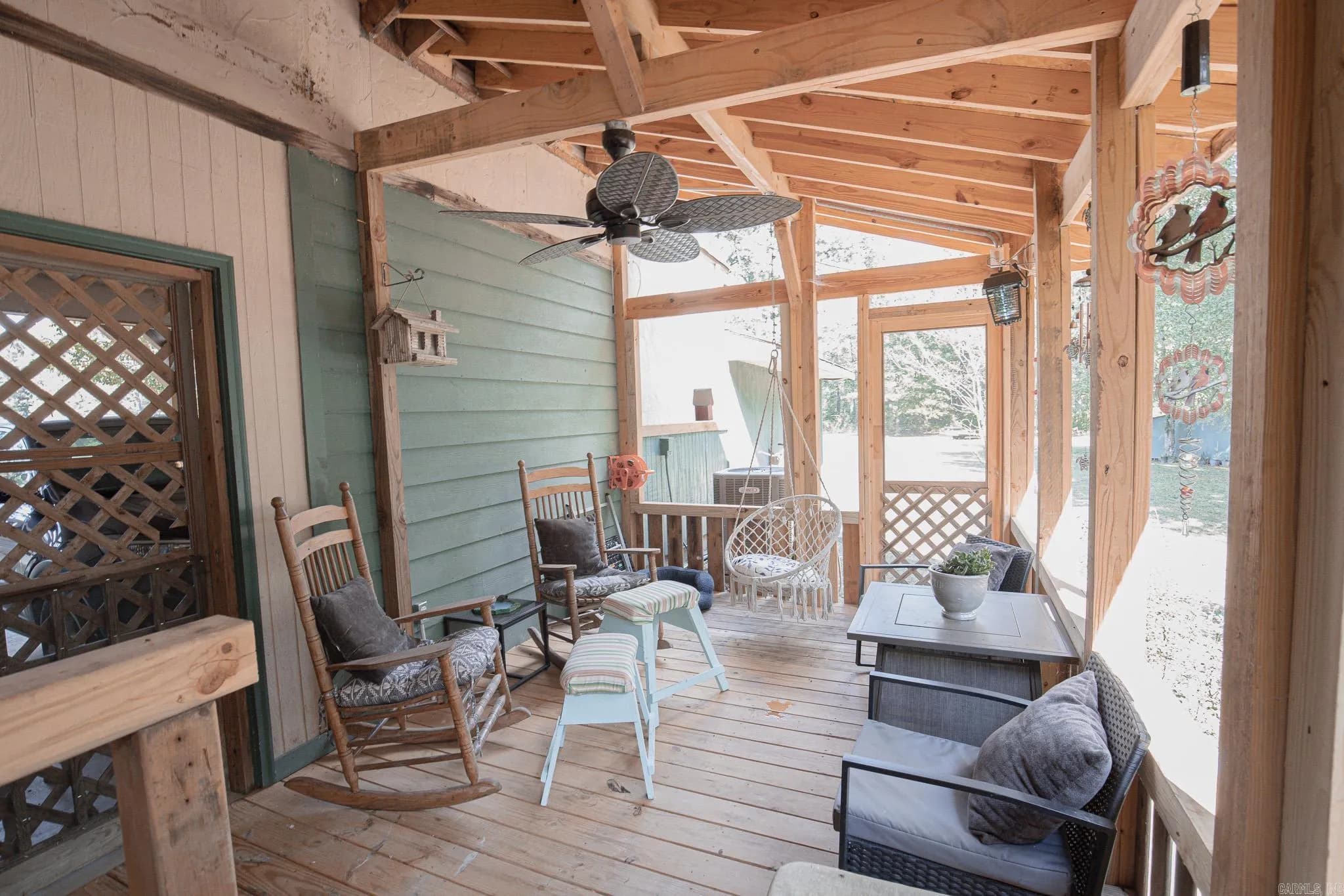 Property at 1000  Ryburn - Image 30