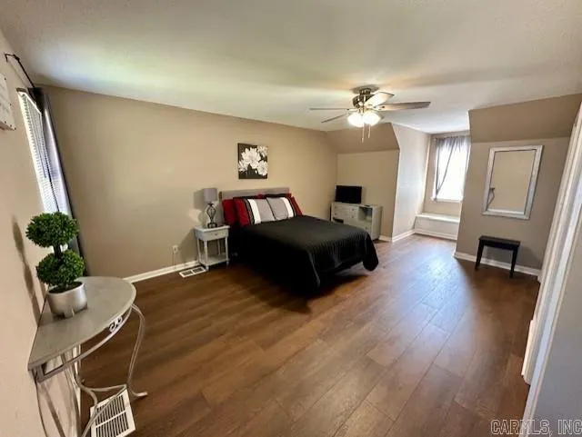 Property at 302  Regal oaks circle - Image 16