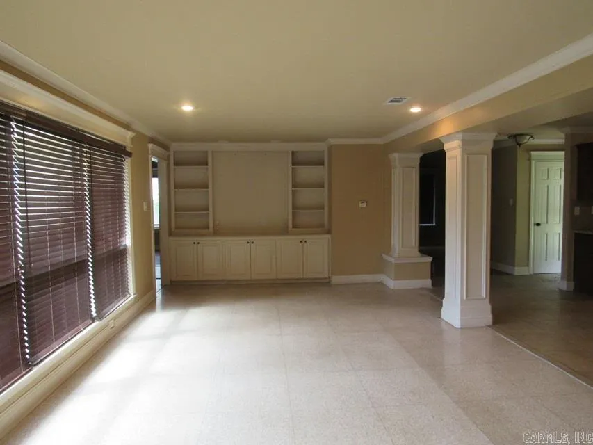 Property at 201 W Palm - Image 6
