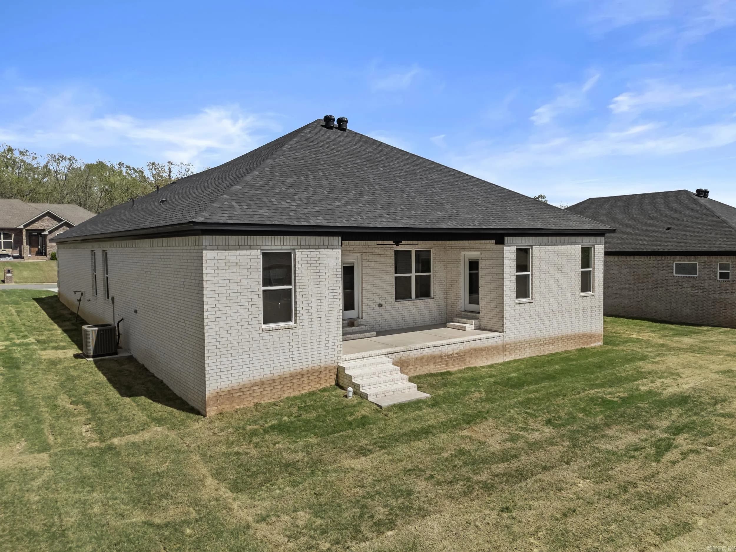 Property at 312  Forest glen - Image 36