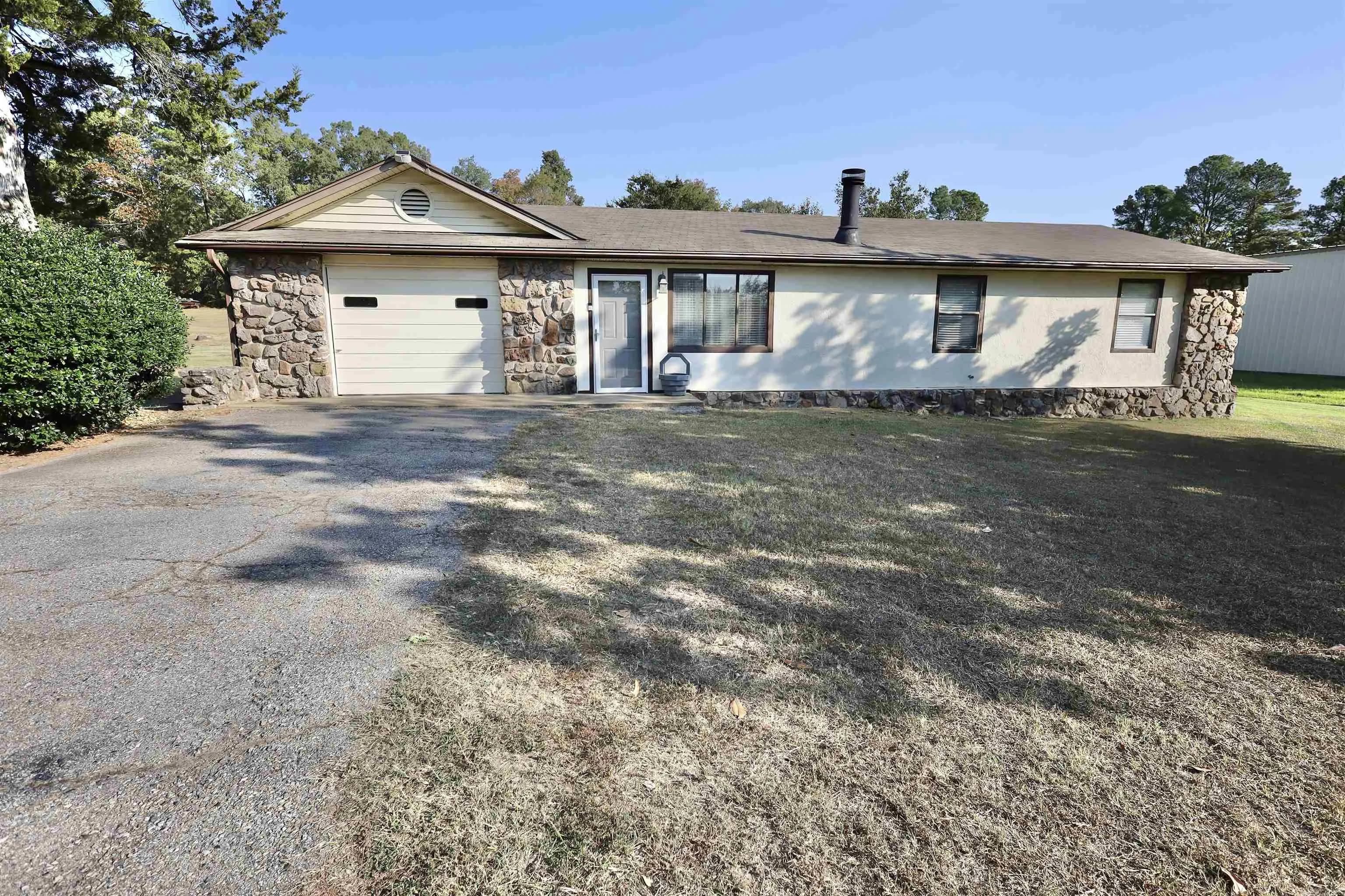 Property at 116  Melody - Image 1
