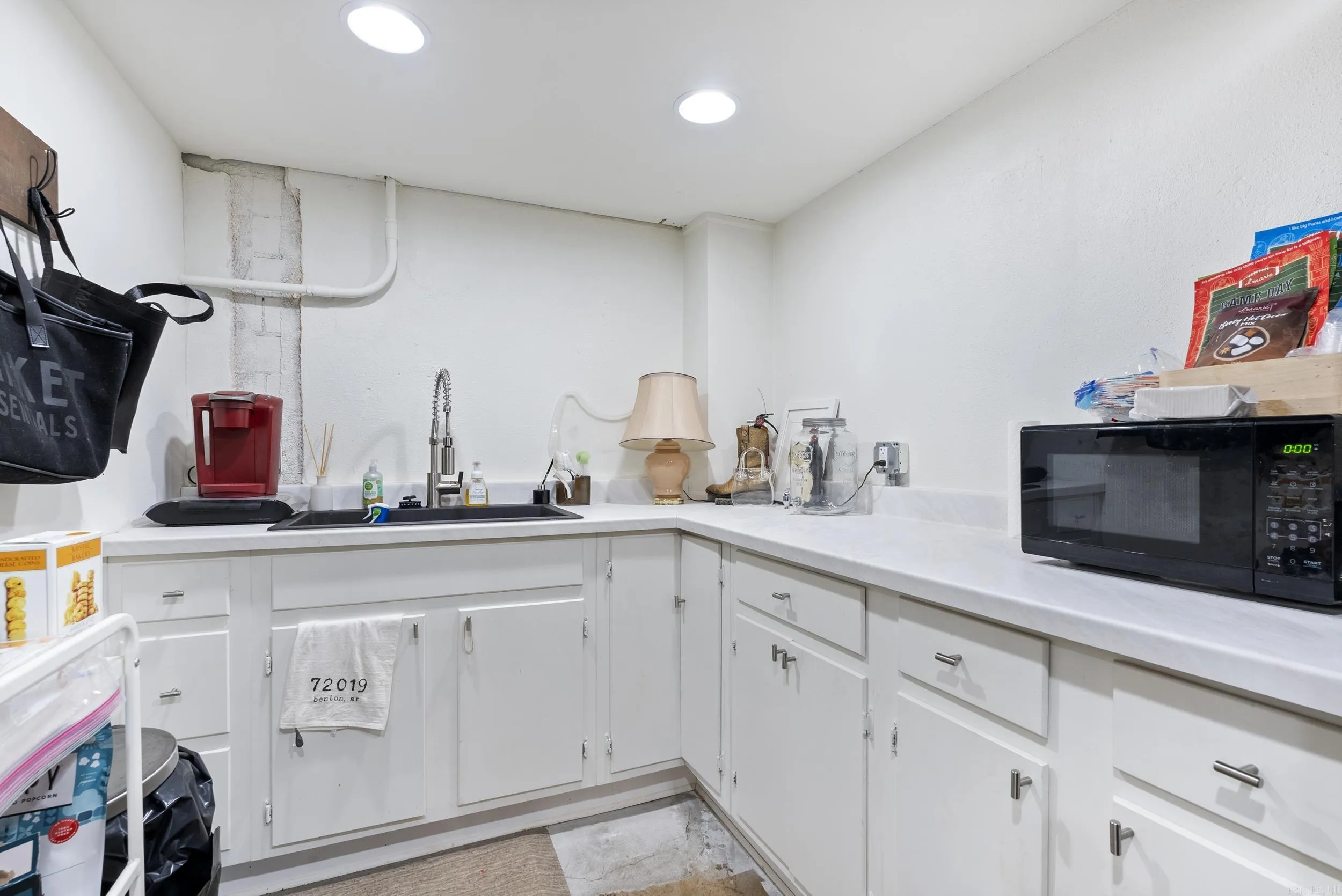 Property at 114 N Market - Image 16