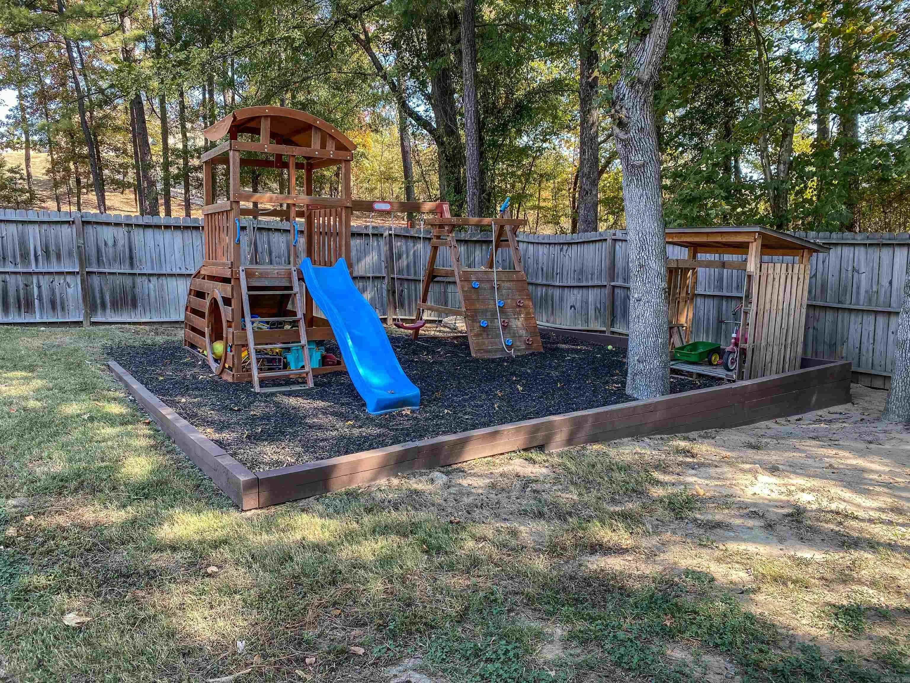 Property at 163  Restful ridge - Image 6