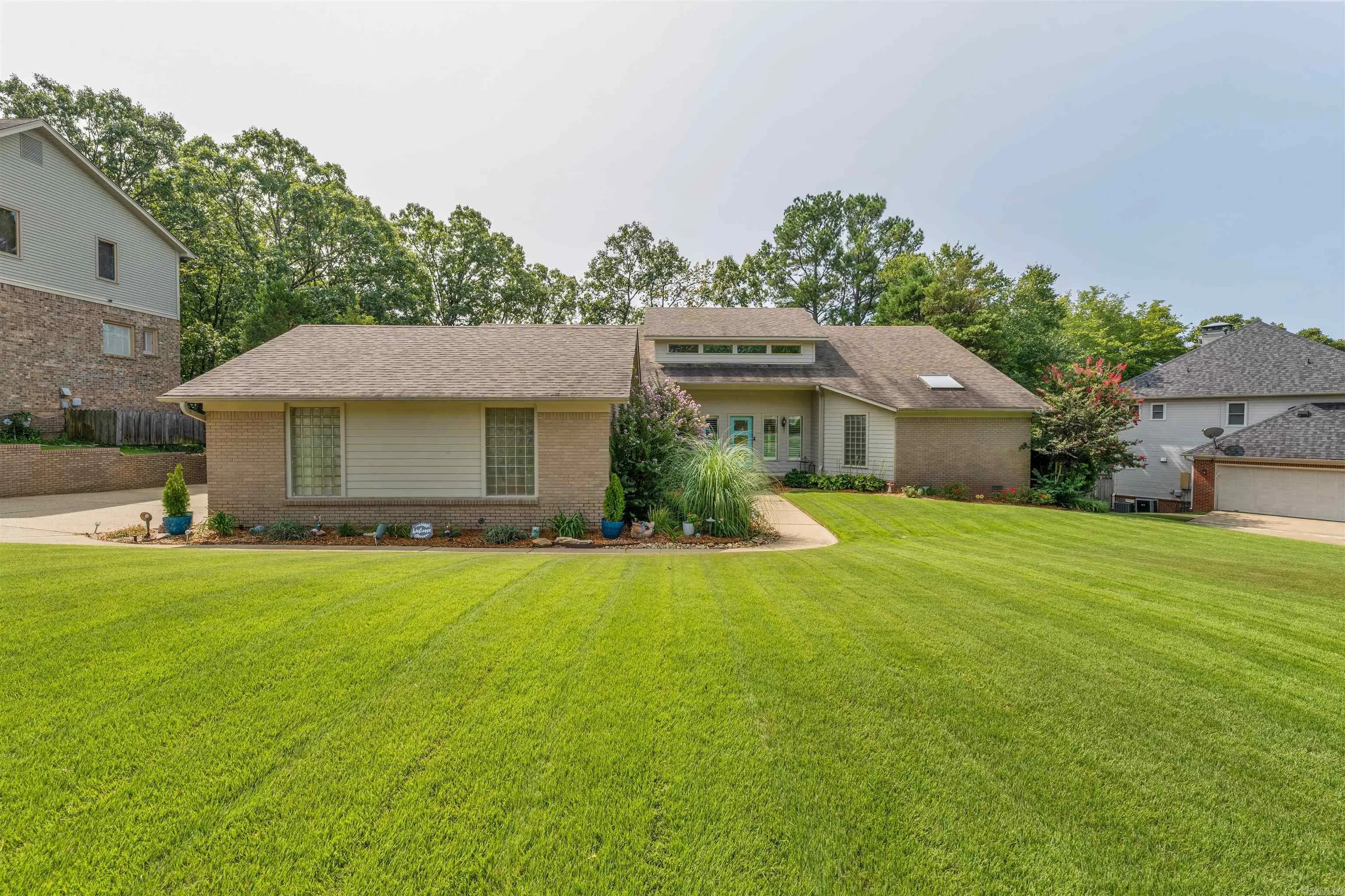 Property at 4116  Longview road - Image 1