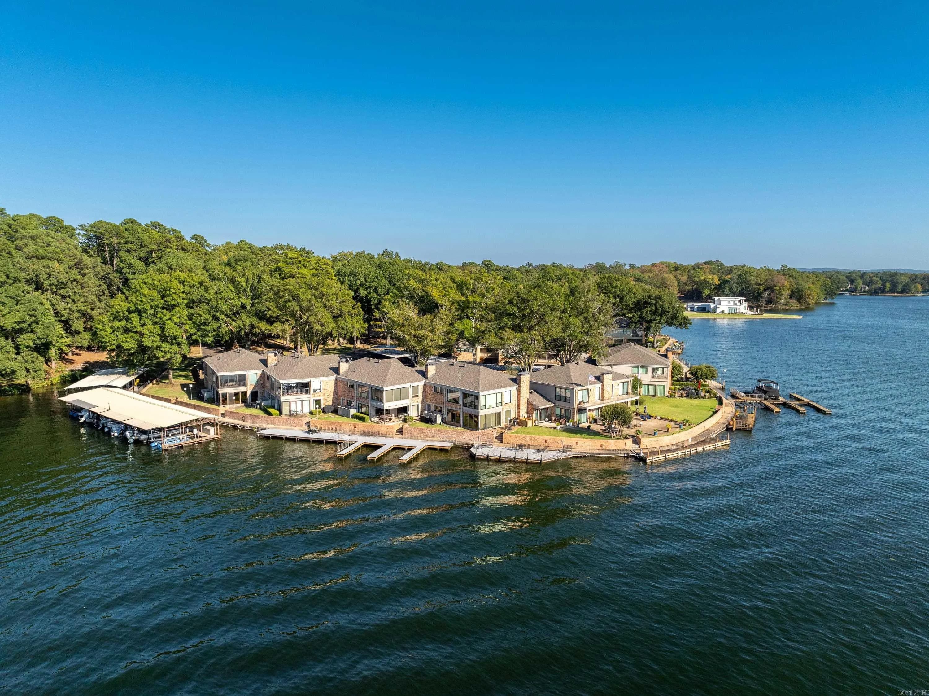 Property at 1201  Lakeshore, 25 - Image 4