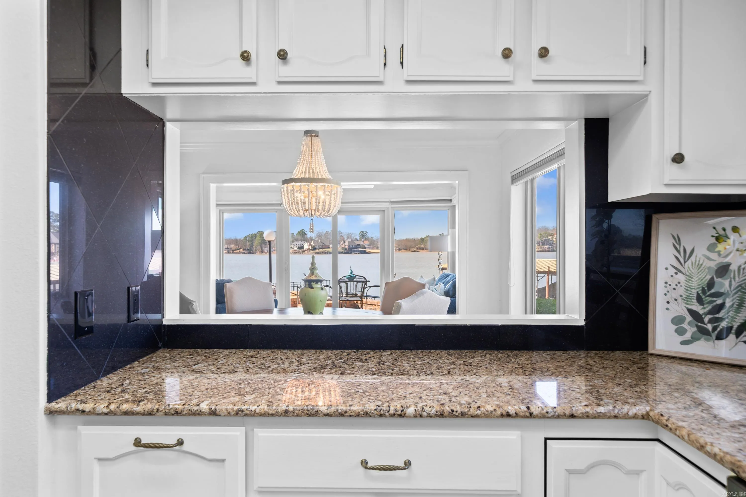 Property at 1201  Lakeshore, 25 - Image 36