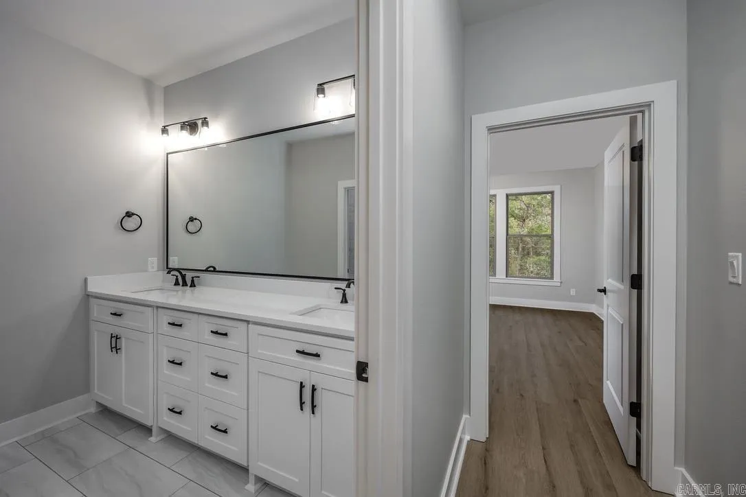 Property at 37  Sorpresa - Image 23