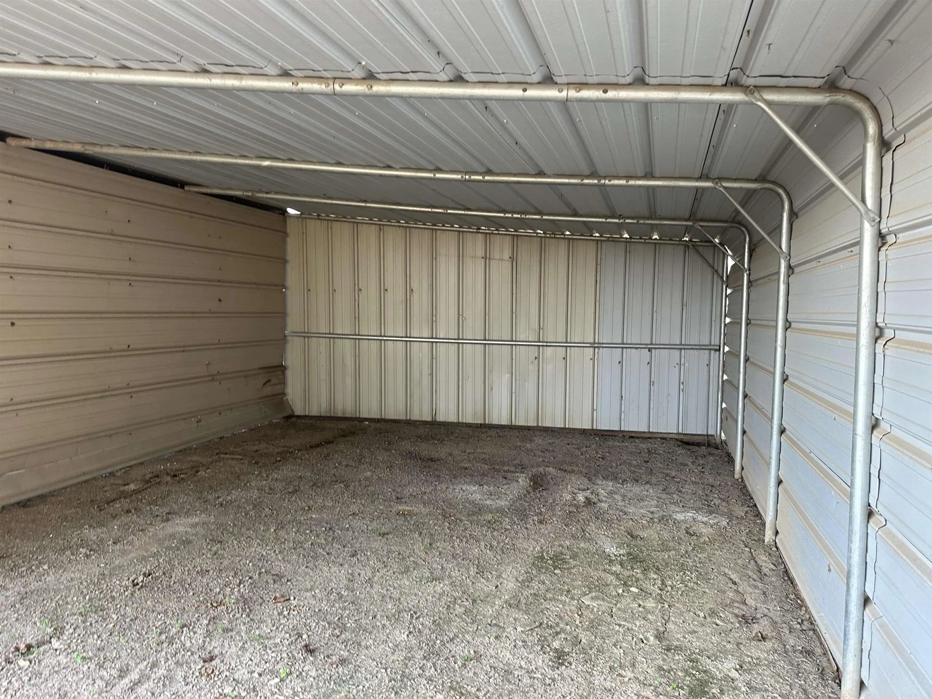 Property at 111  Cades lane - Image 40