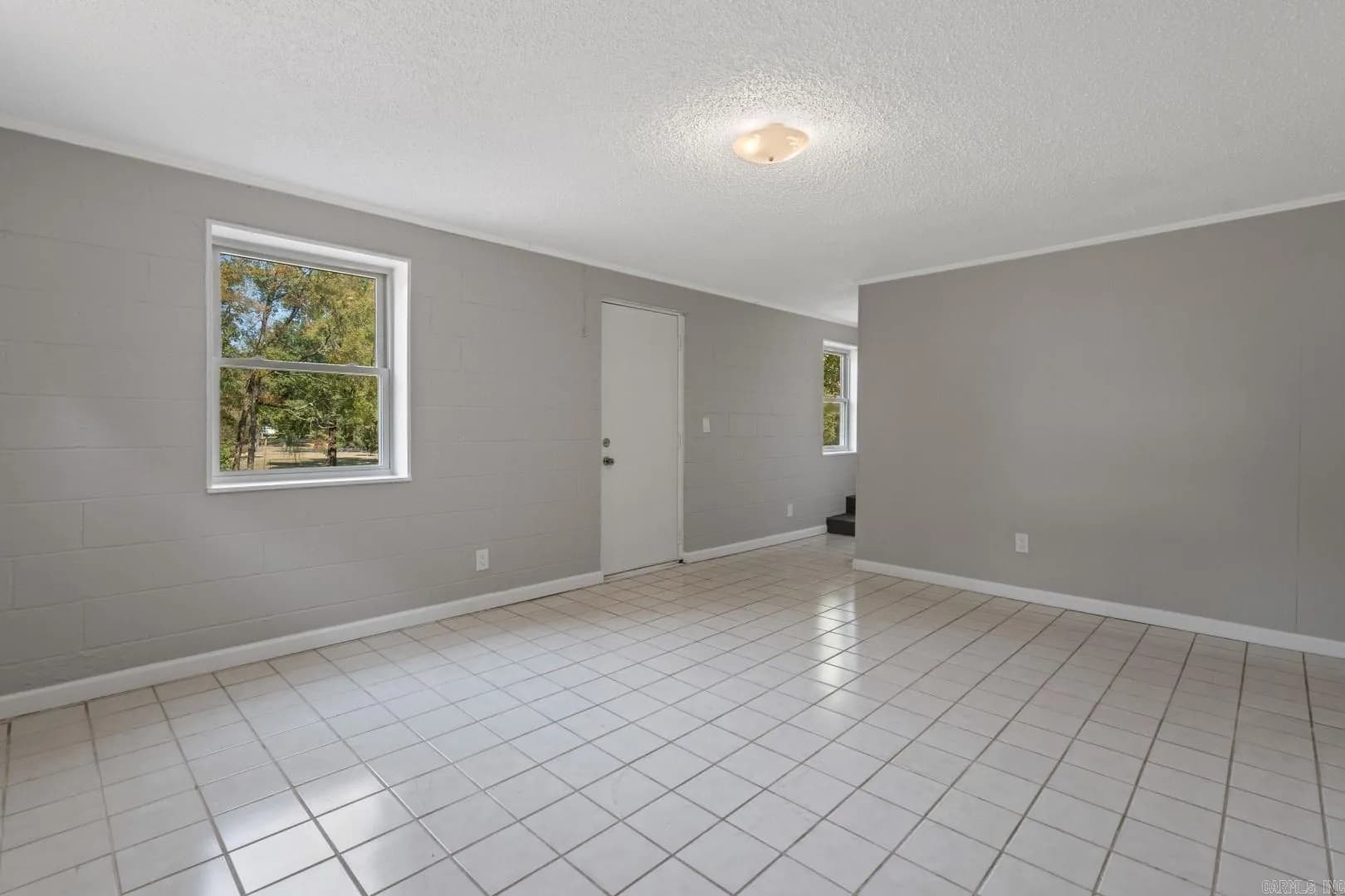 Property at 235  Echo point - Image 27