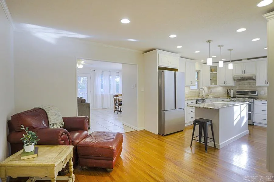 Property at 9900  Vinson court - Image 7