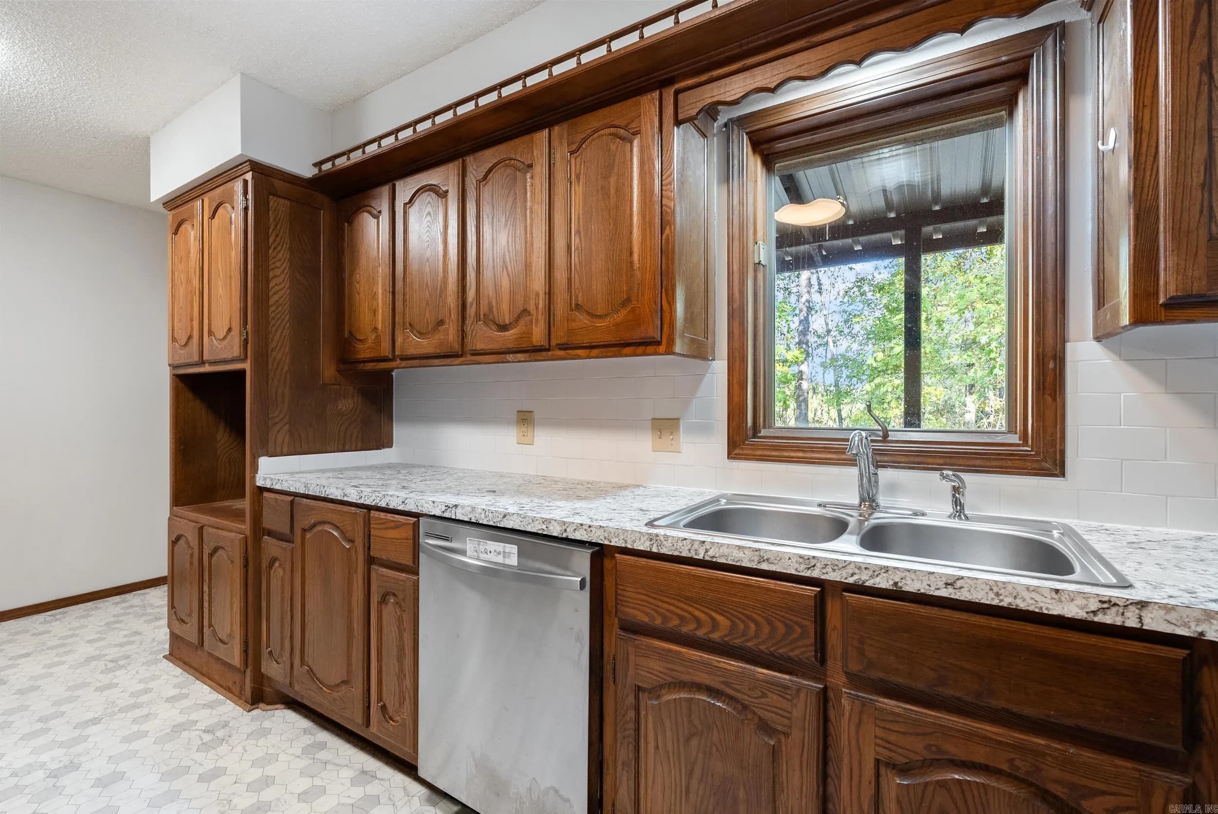 Property at 8  Nevada lane - Image 13
