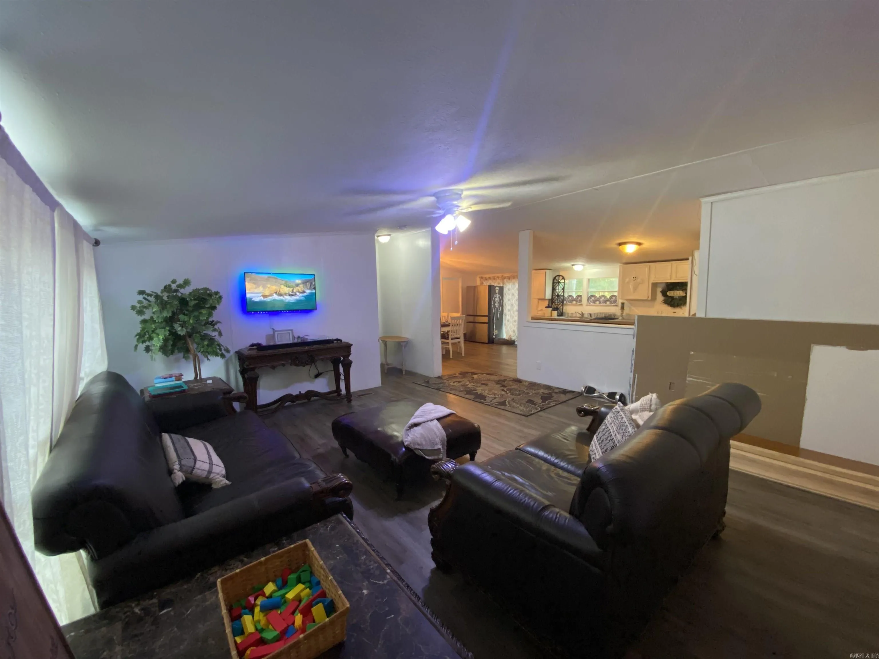Property at 351  Binns loop - Image 7