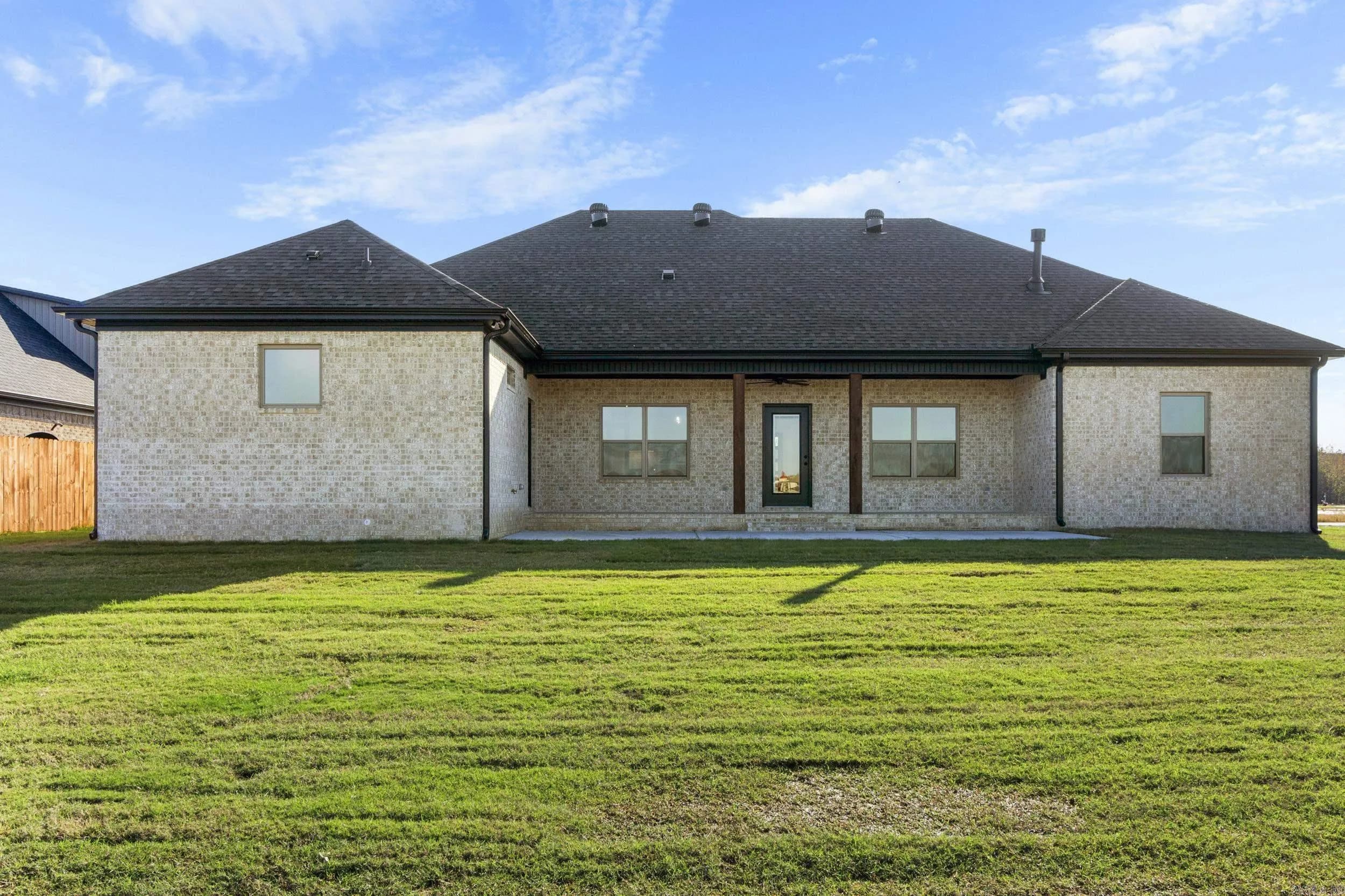 Property at 2327  Lakewood - Image 46