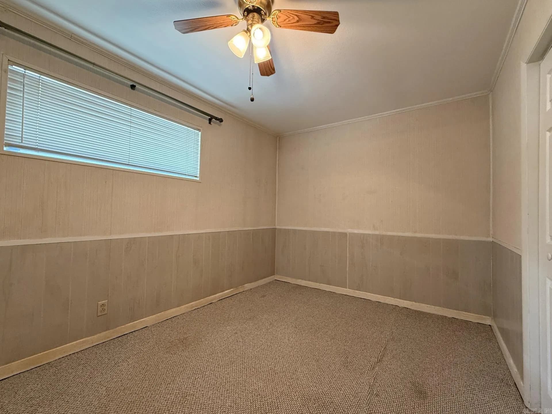 Property at 606  Richard st - Image 26