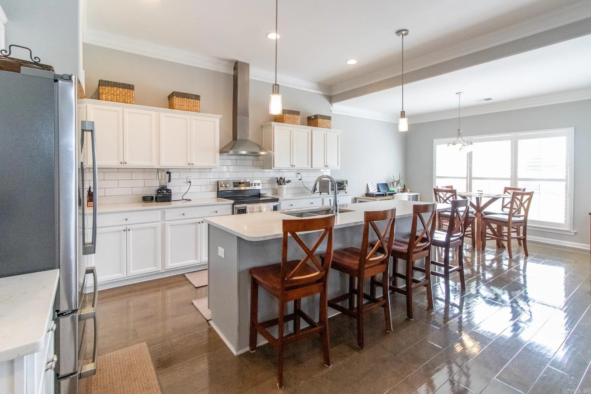 Property at 553 S Mcneely - Image 7