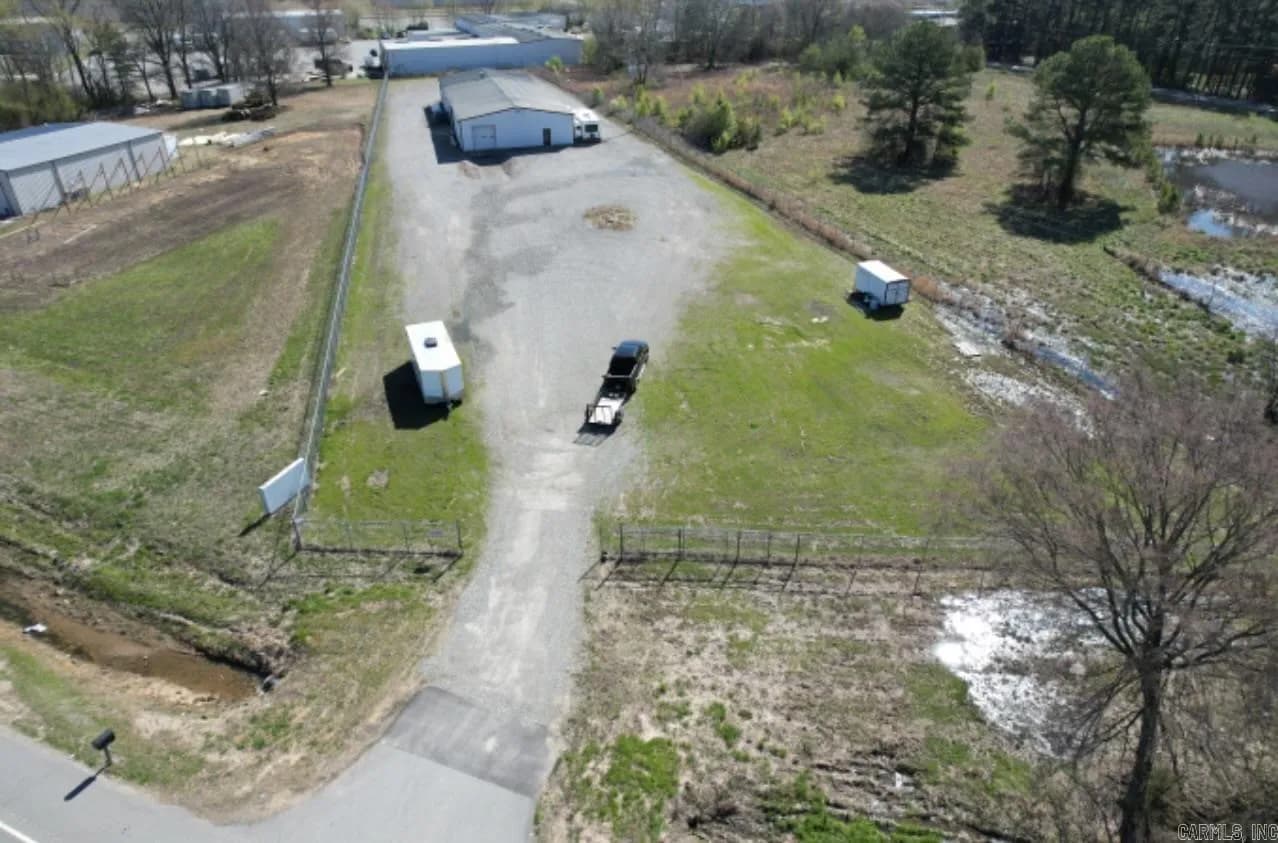 Property at 1810  Eastline - Image 26