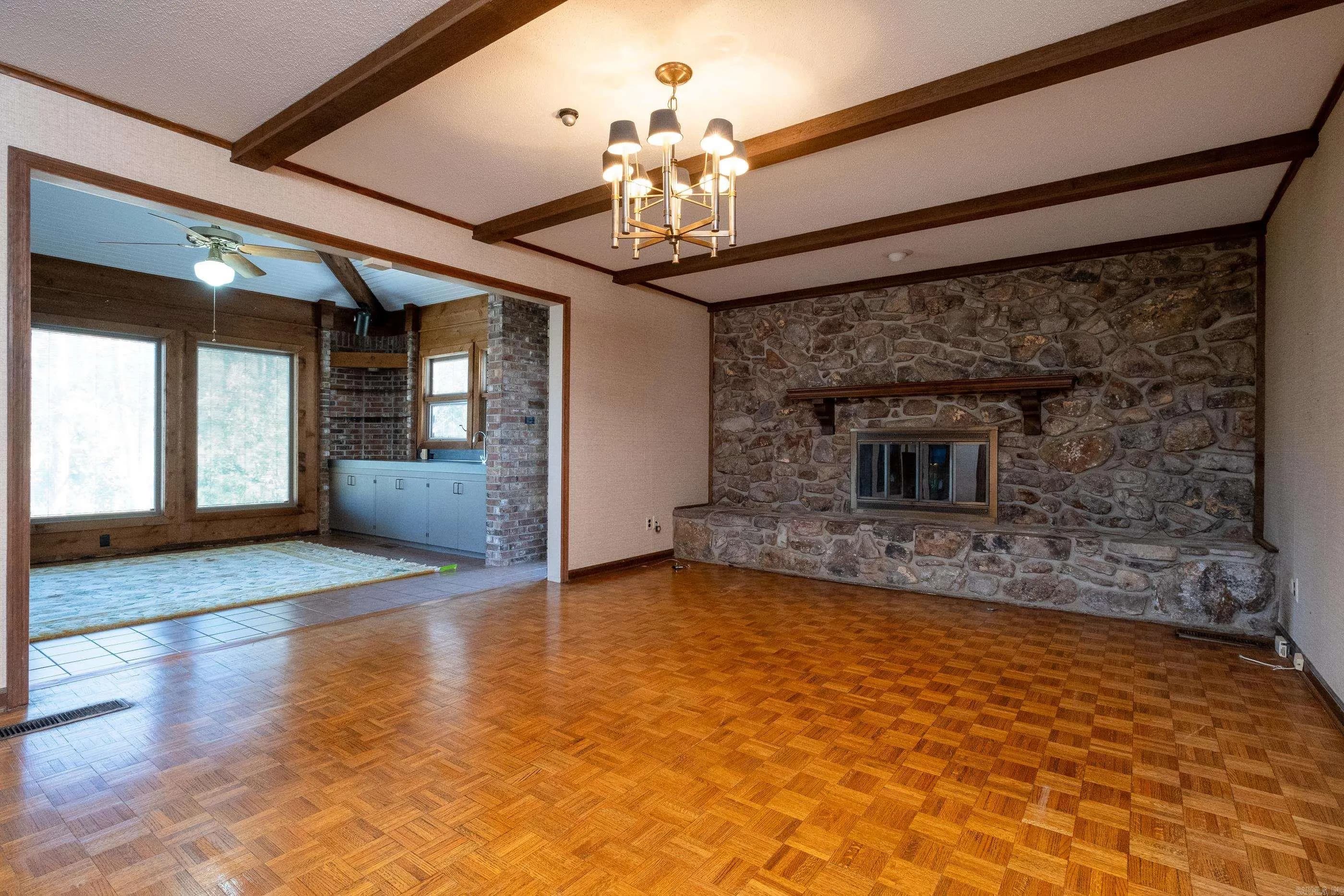 Property at 48  Pebble beach dr - Image 8