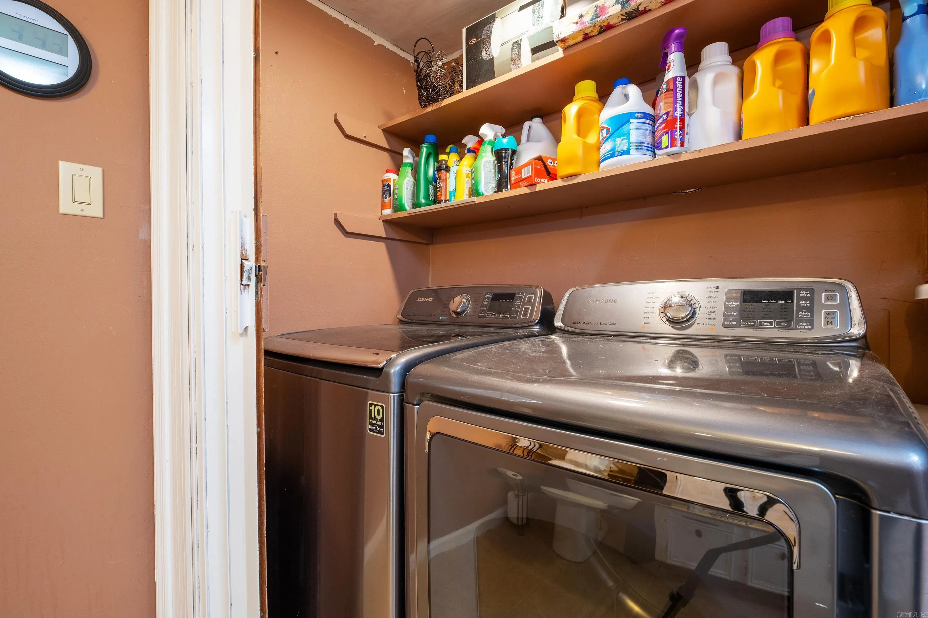 Property at 700 N Shackleford - Image 34