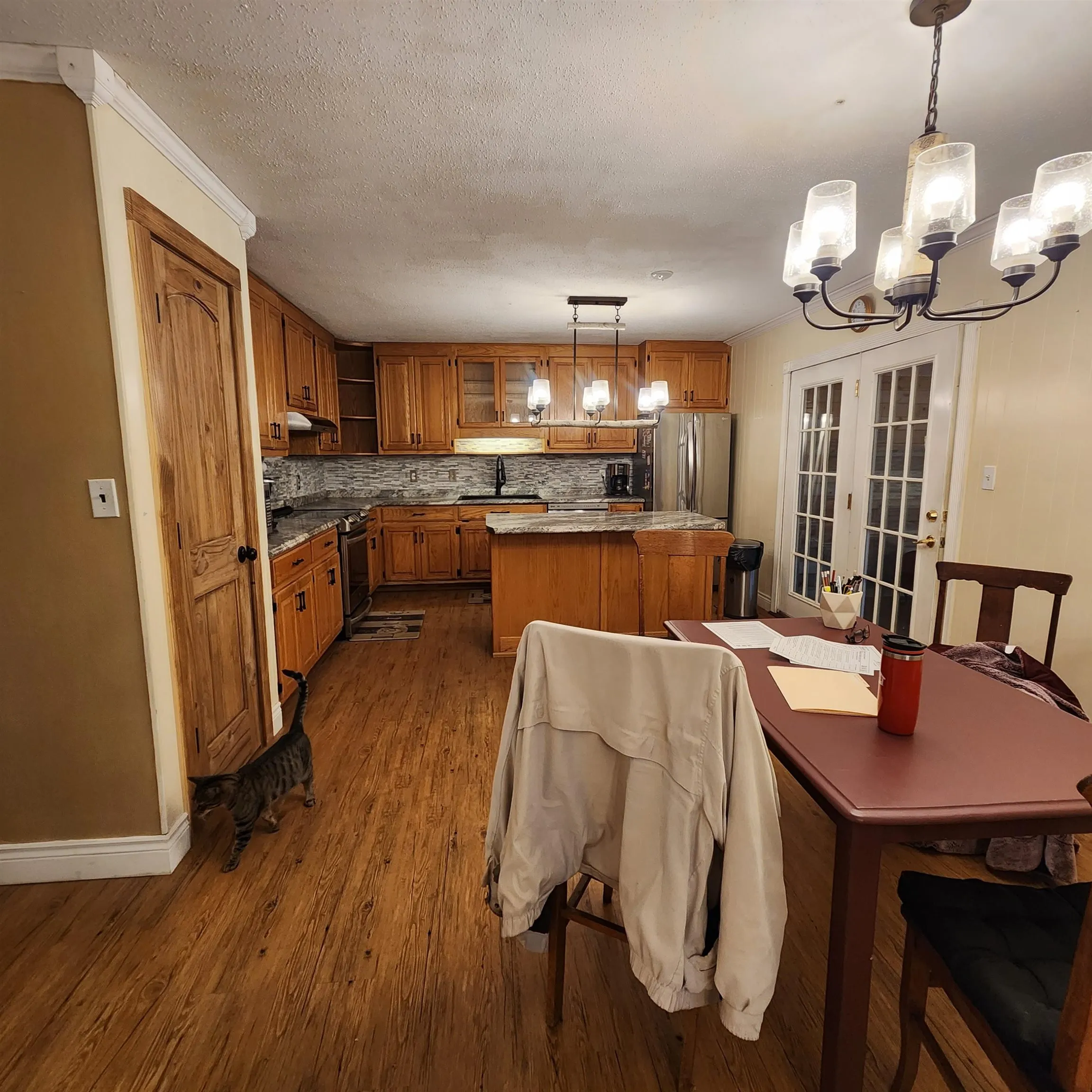 Property at 15  Menifee - Image 35