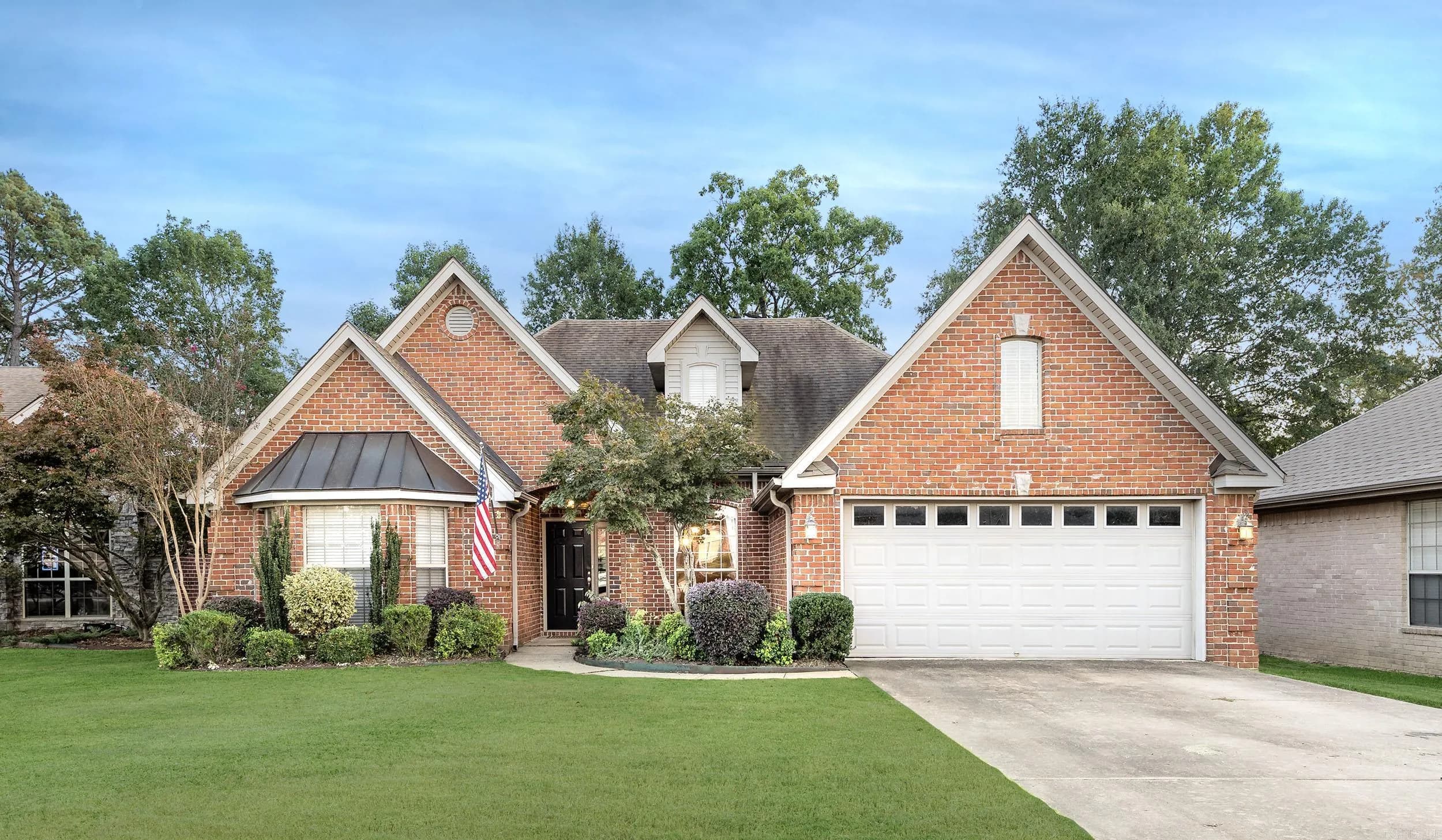 Property at 138  Auriel - Image 1