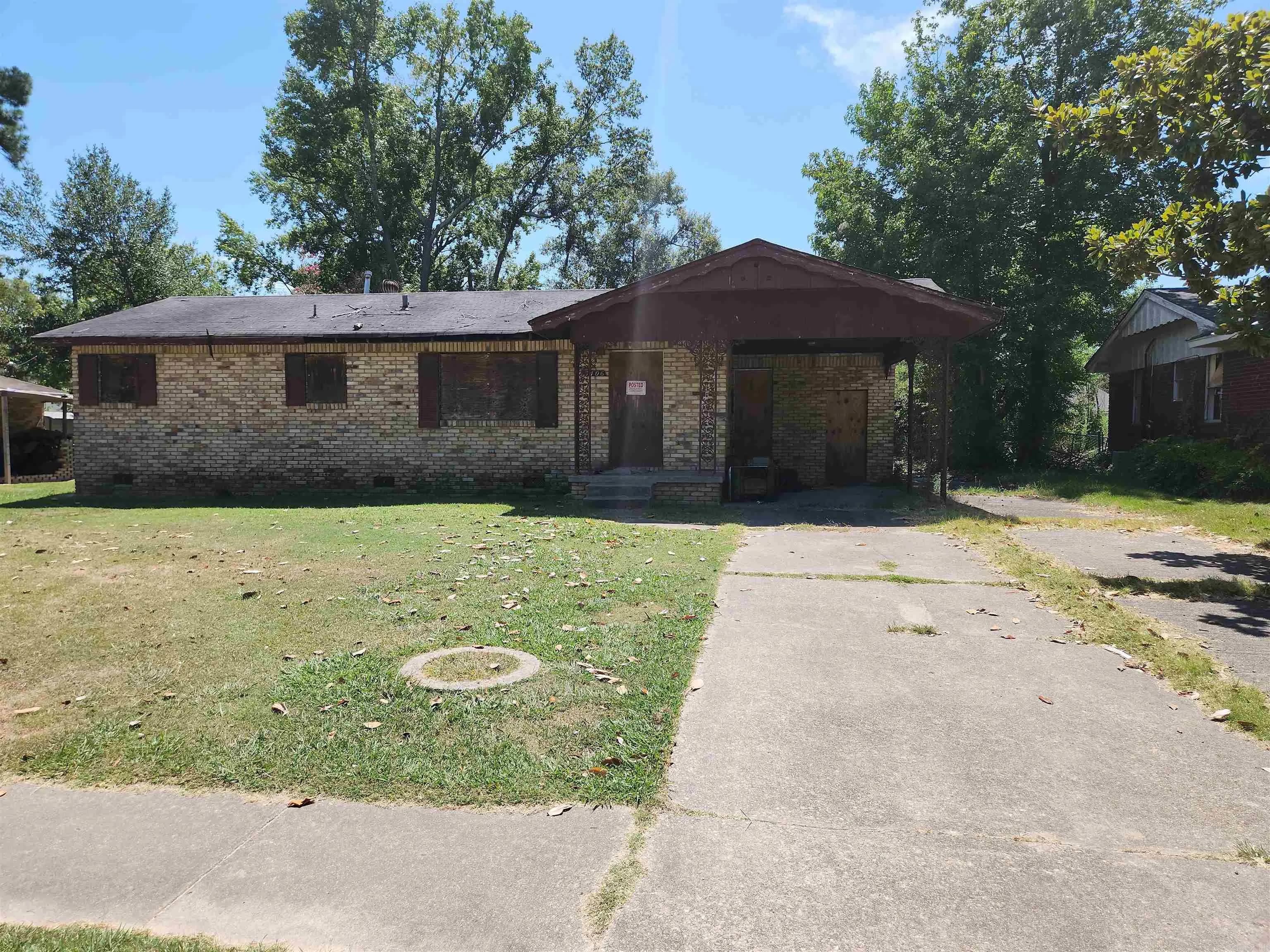 Property at 3406  Lilac - Image 1