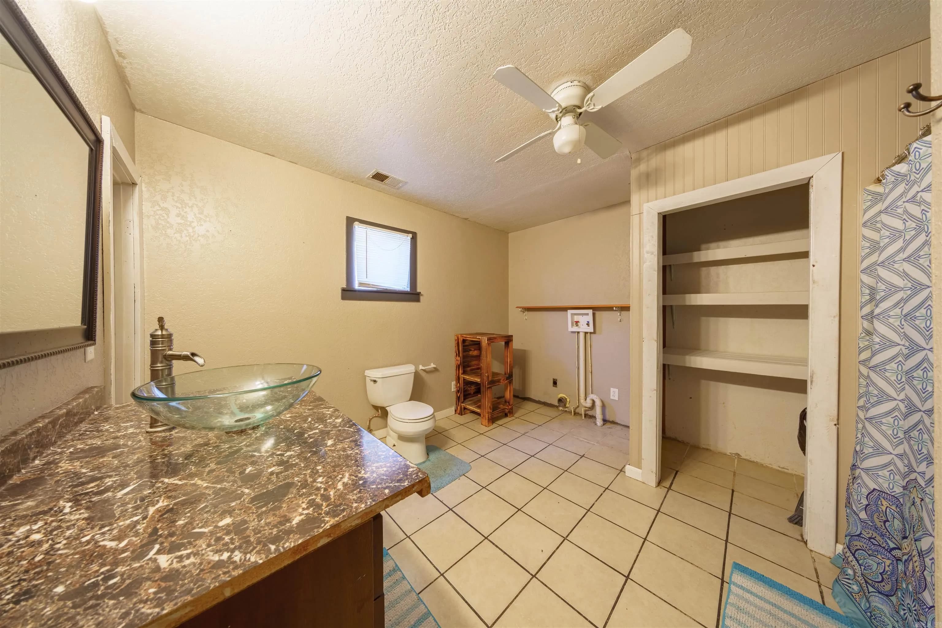 Property at 4455  Sandtown - Image 14