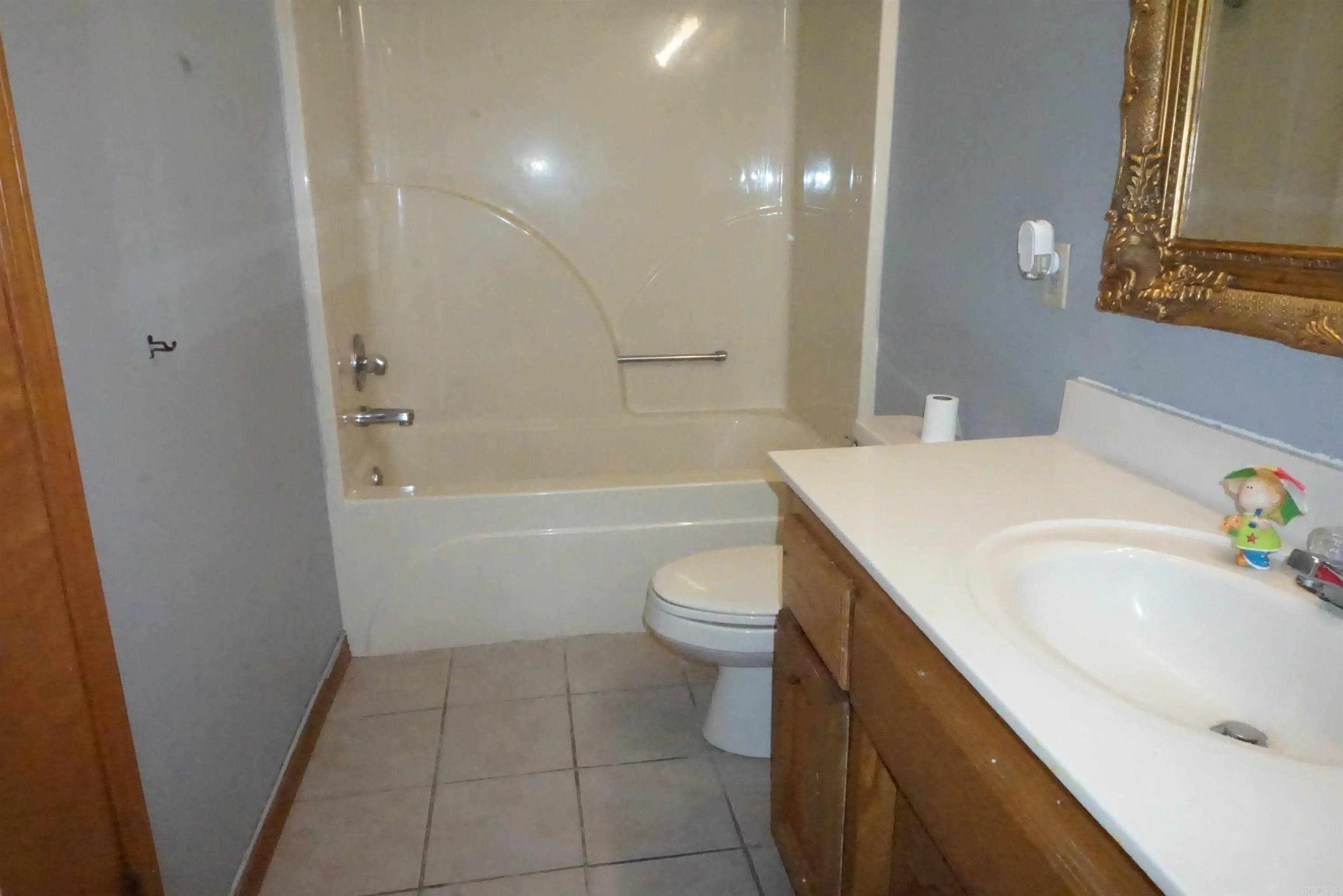Property at 1116  Missile base - Image 22