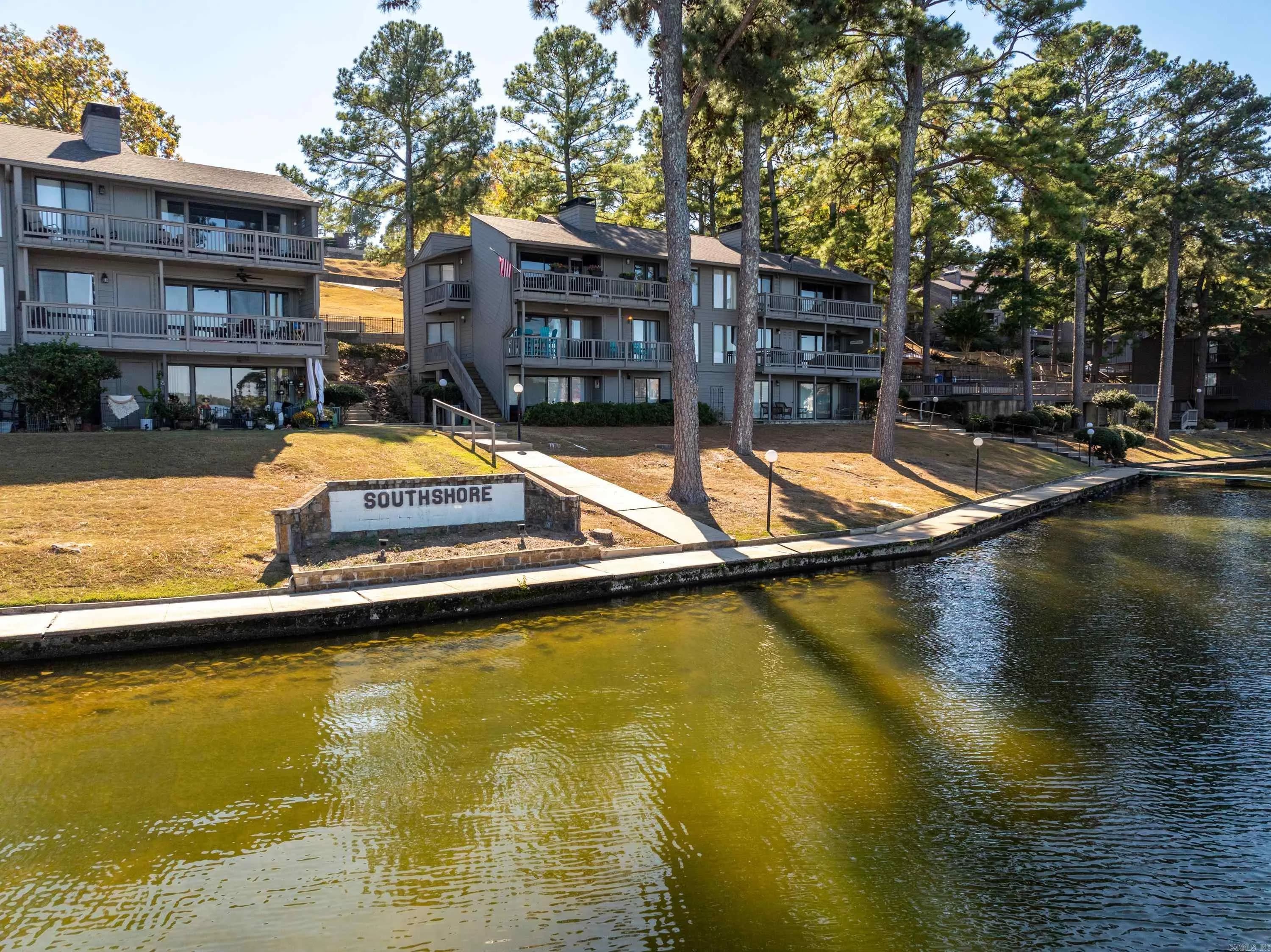 Property at 200  Hamilton oaks, 124 - Image 32