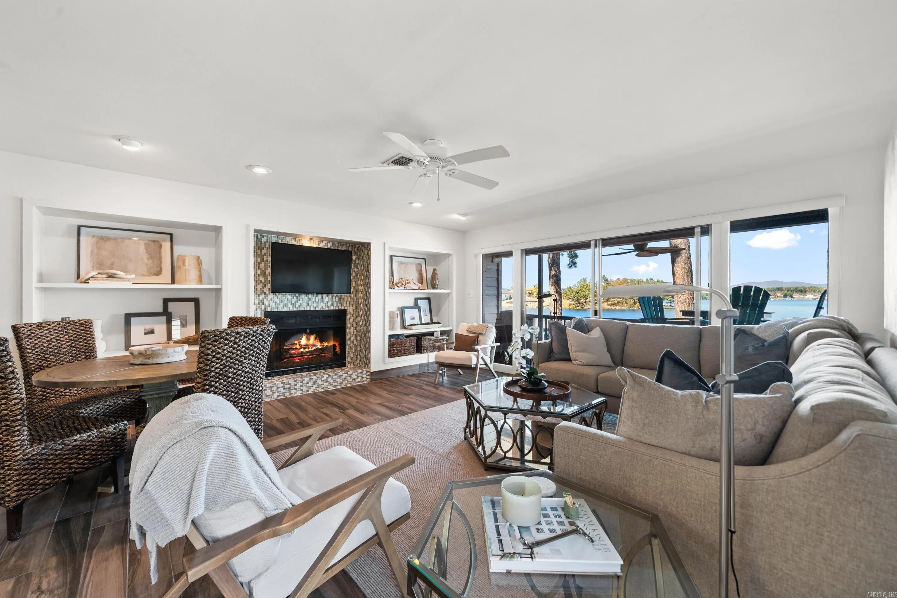 Property at 200  Hamilton oaks, 124 - Image 4