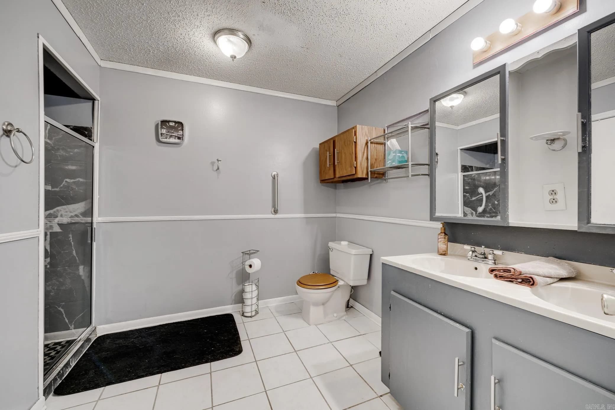 Property at 8618  Yellow oak dr. - Image 15