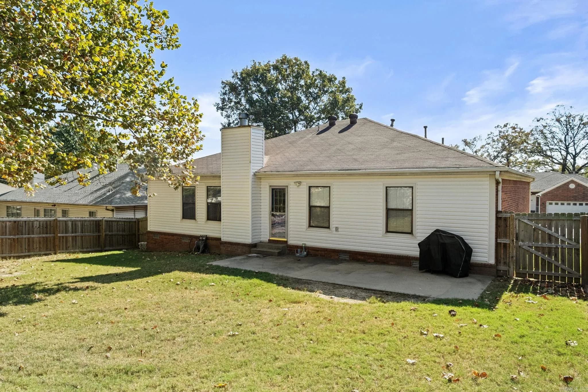 Property at 10712  Chestnut - Image 25