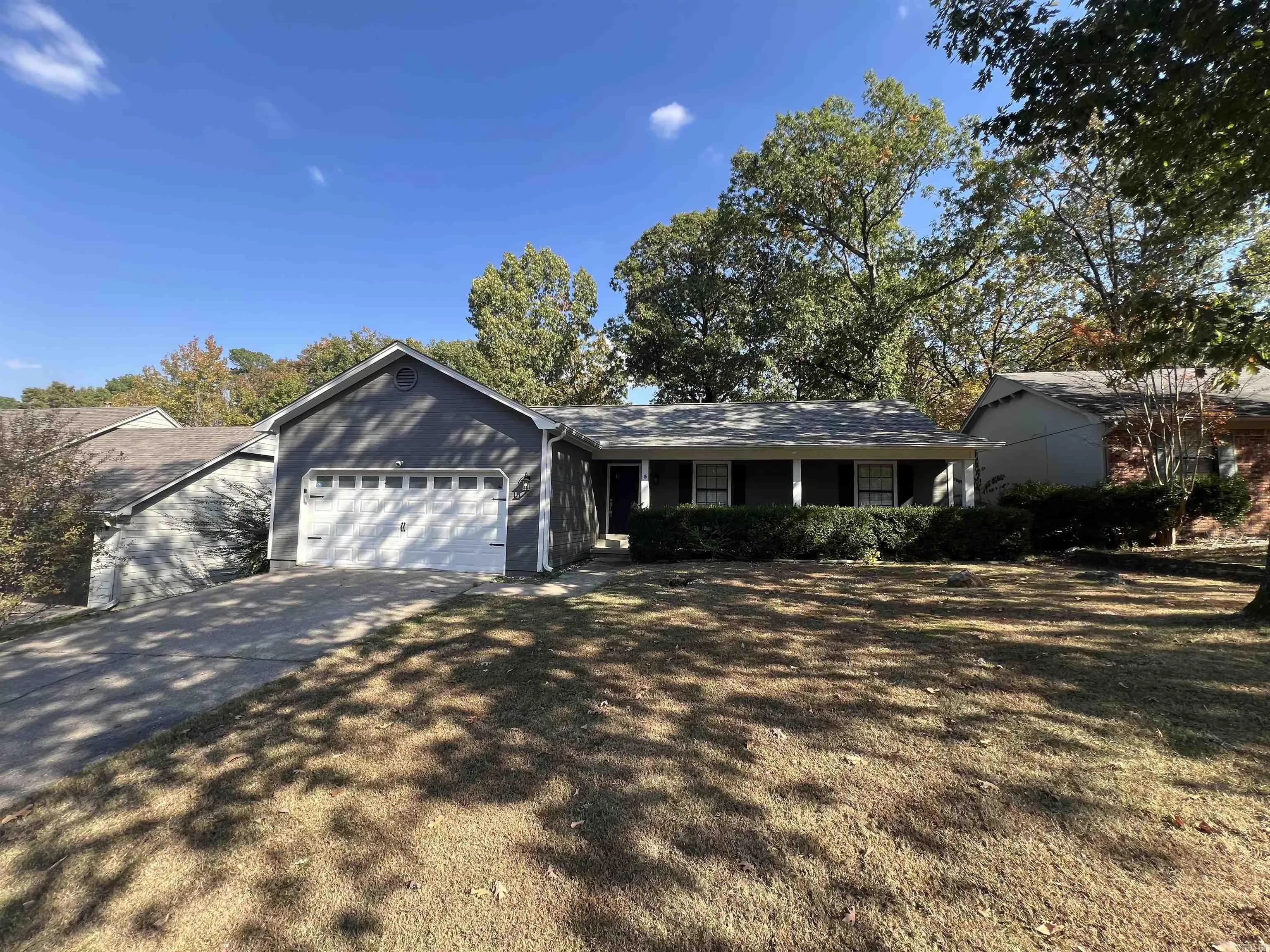 Property at 5  Cedar ridge - Image 2