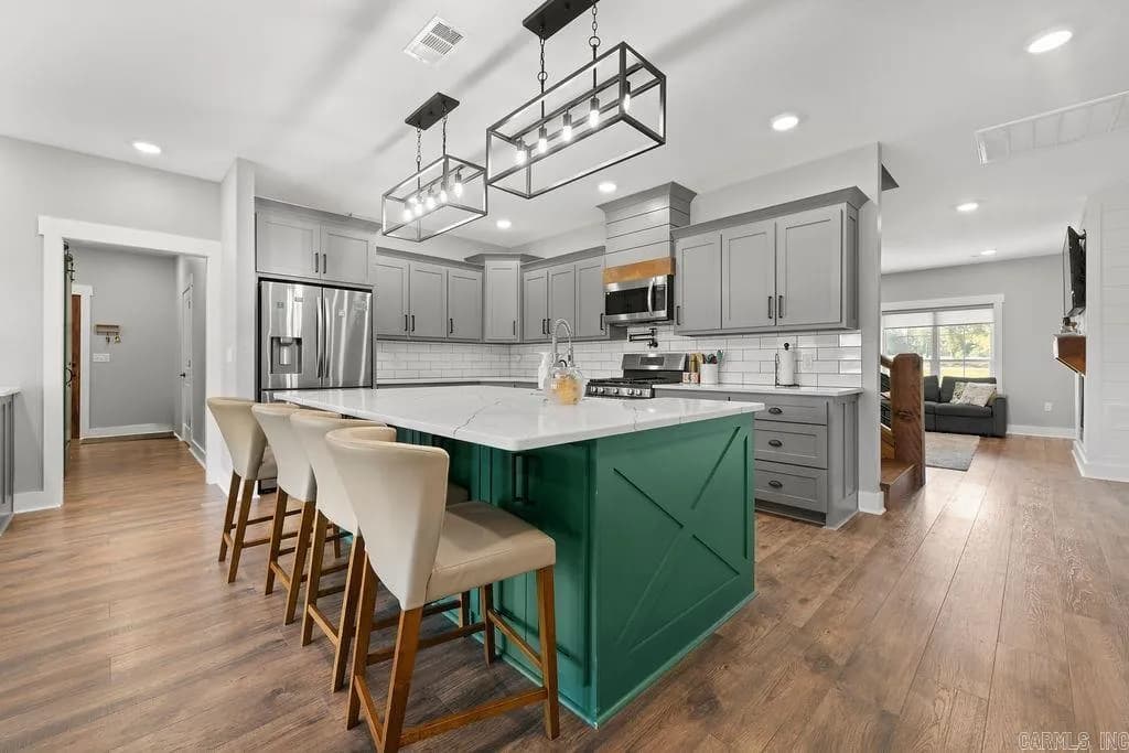 Property at 200  Panther creek - Image 14