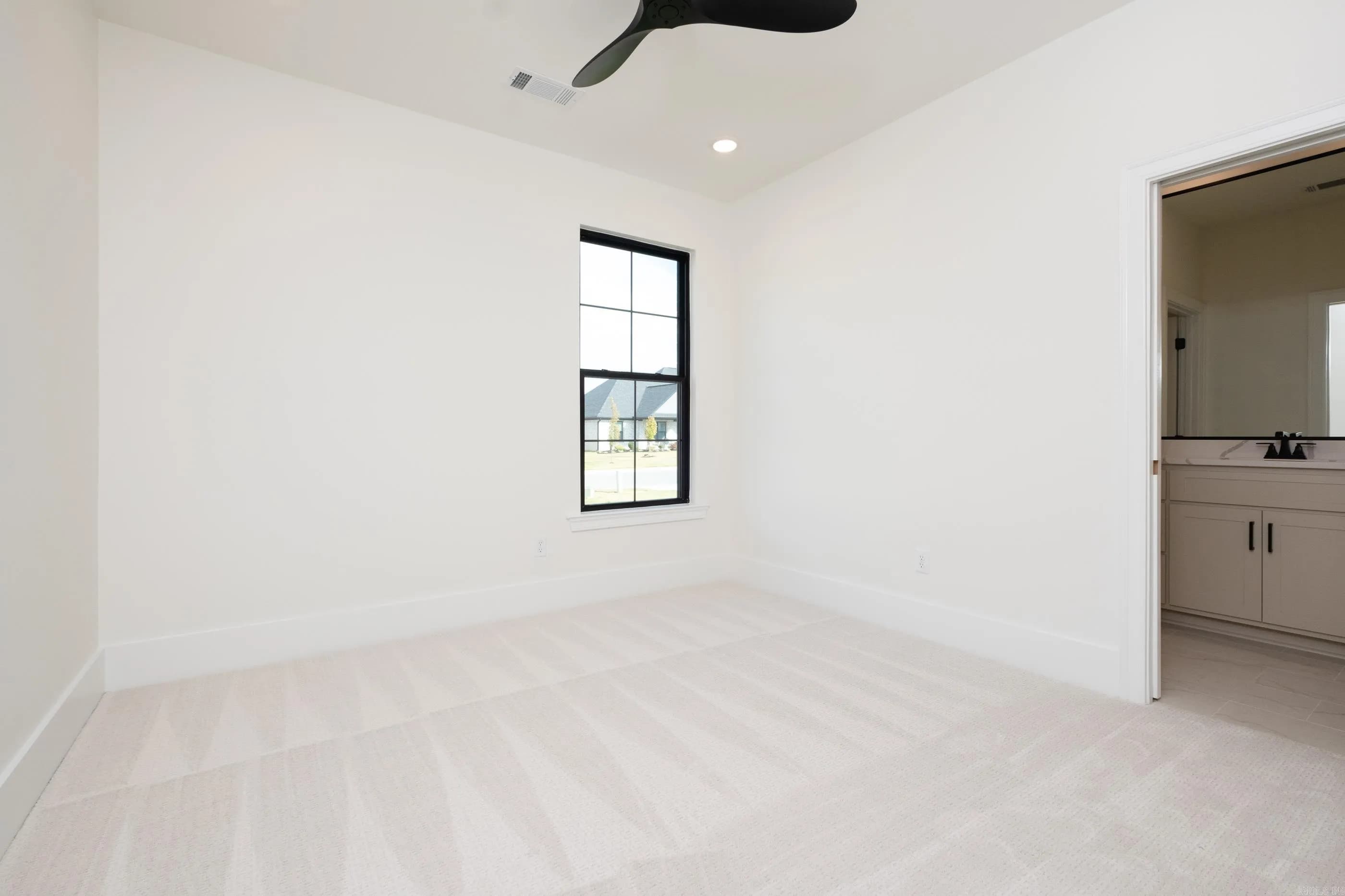 Property at 6900  Fields drive - Image 35