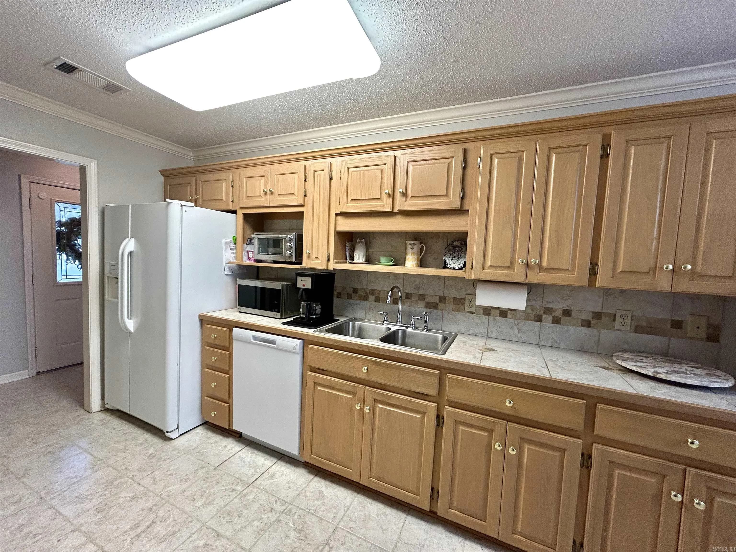 Property at 219  Madison village - Image 19